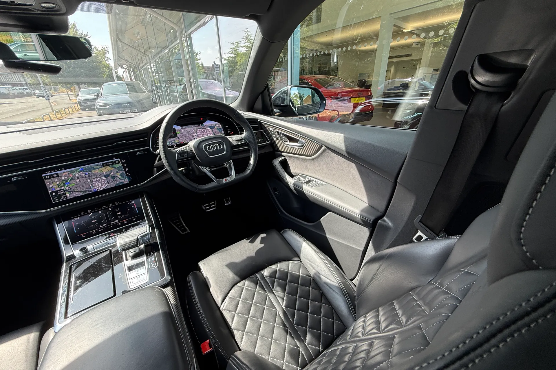 Audi Q8 thumbnail image number 40