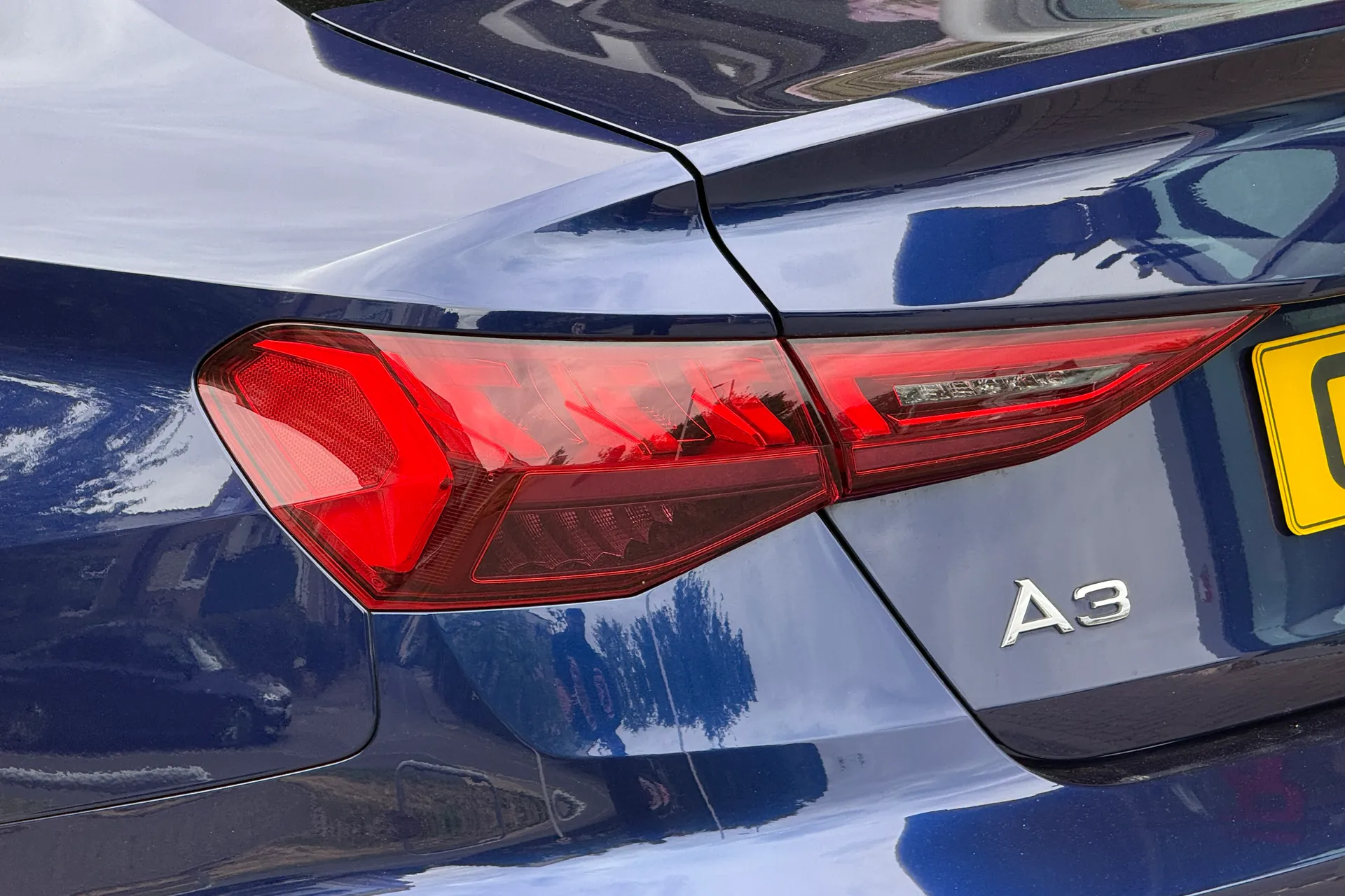 Audi A3 thumbnail image number 41