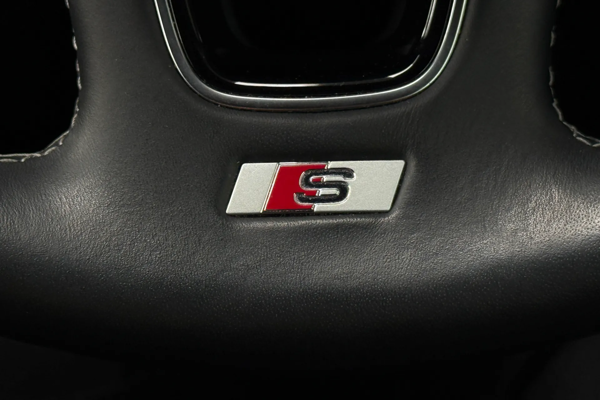 Audi A3 thumbnail image number 12