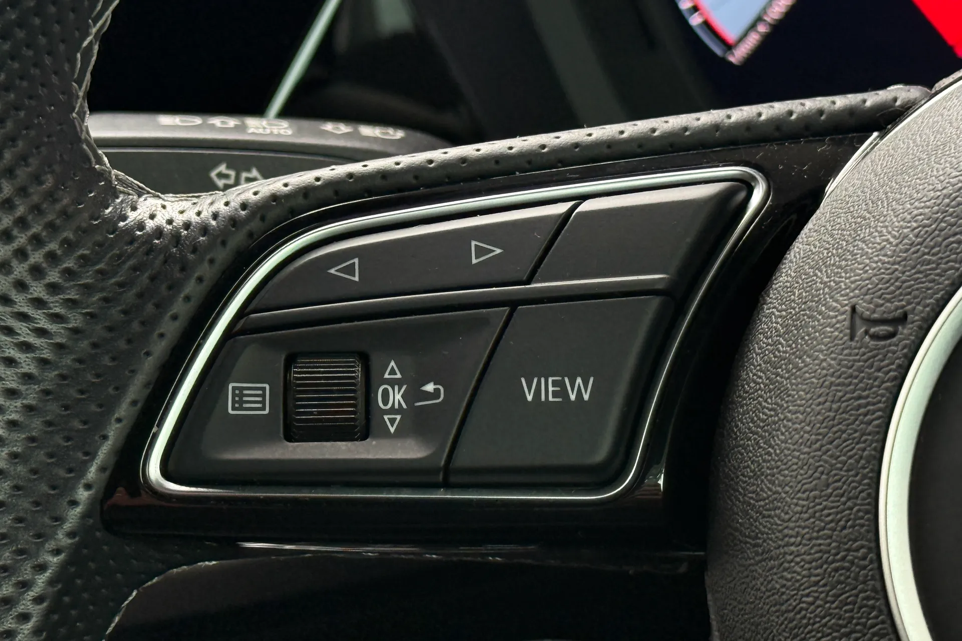 Audi A3 thumbnail image number 11