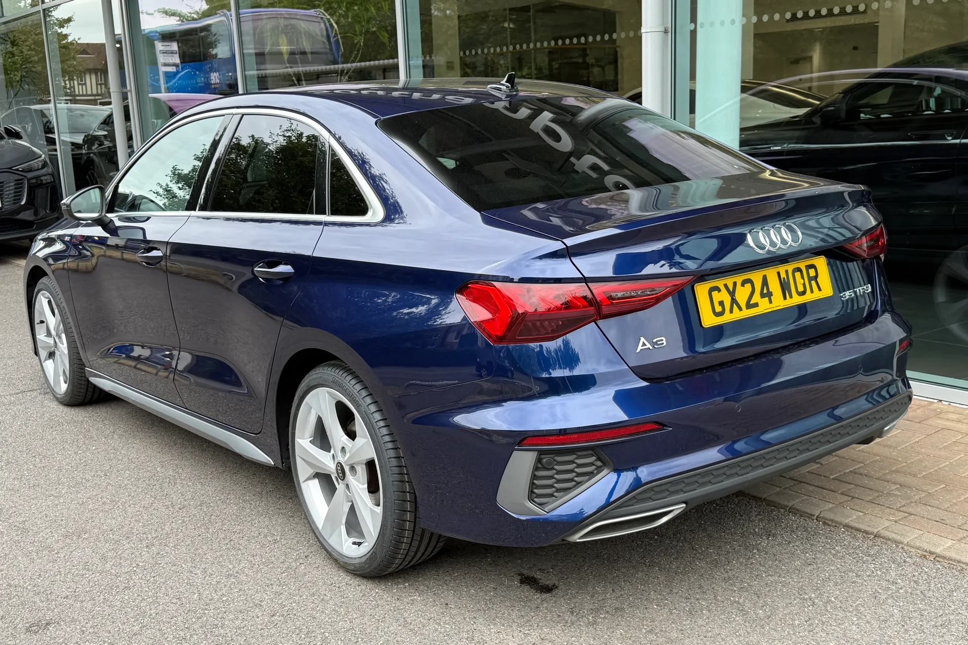 Audi A3 thumbnail image number 3