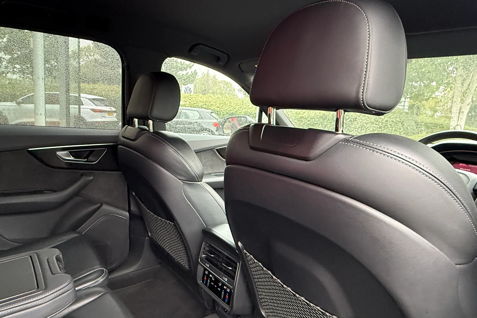 Audi Q7 thumbnail image number 42