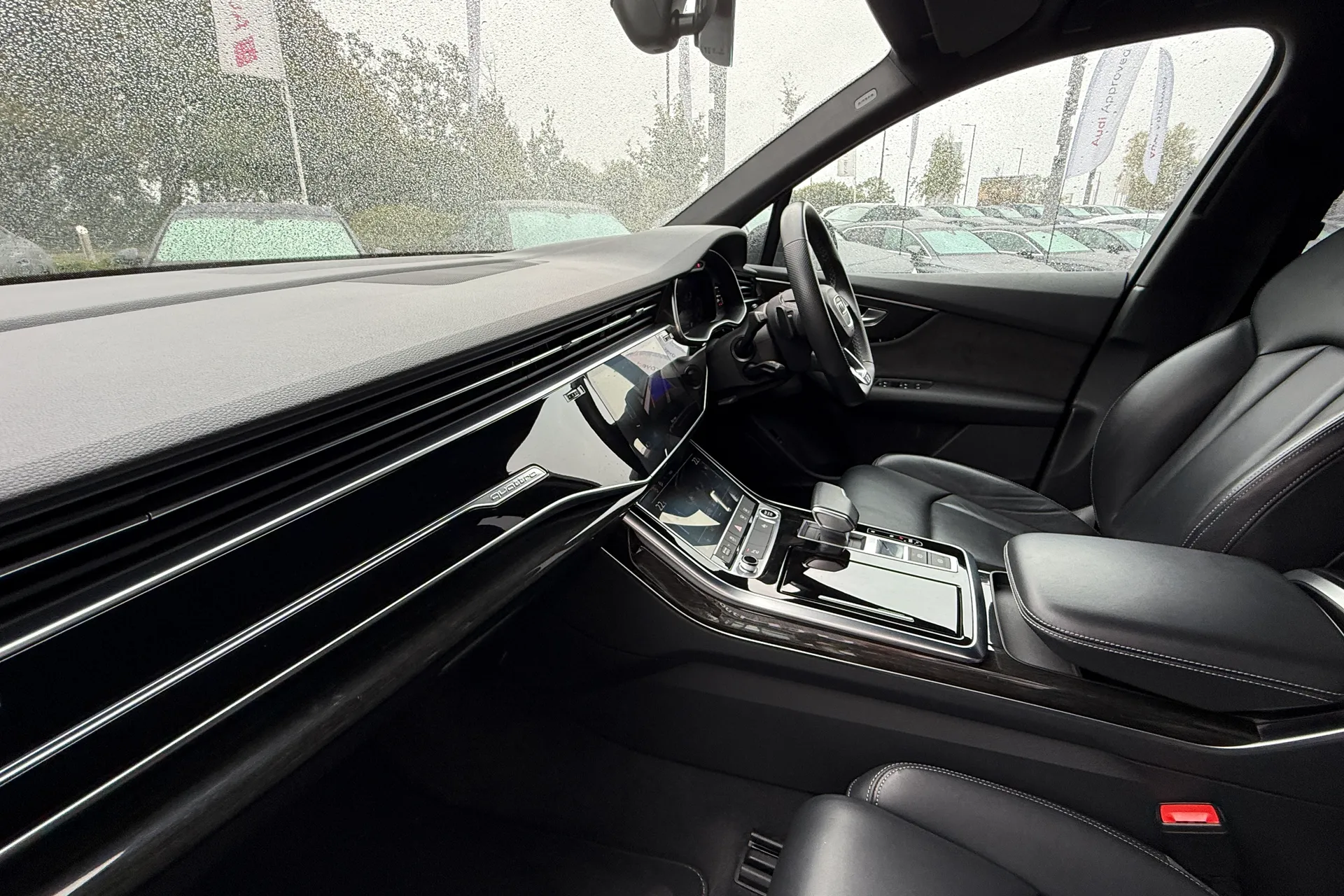 Audi Q7 thumbnail image number 35