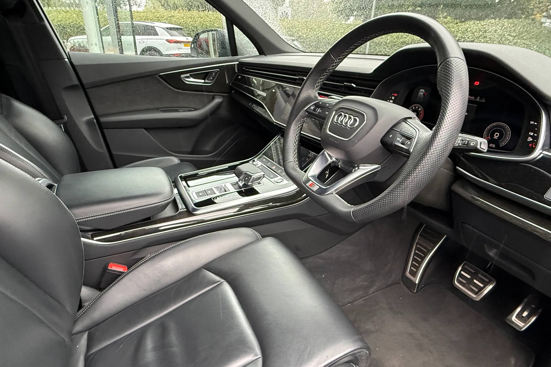 Audi Q7 thumbnail image number 20