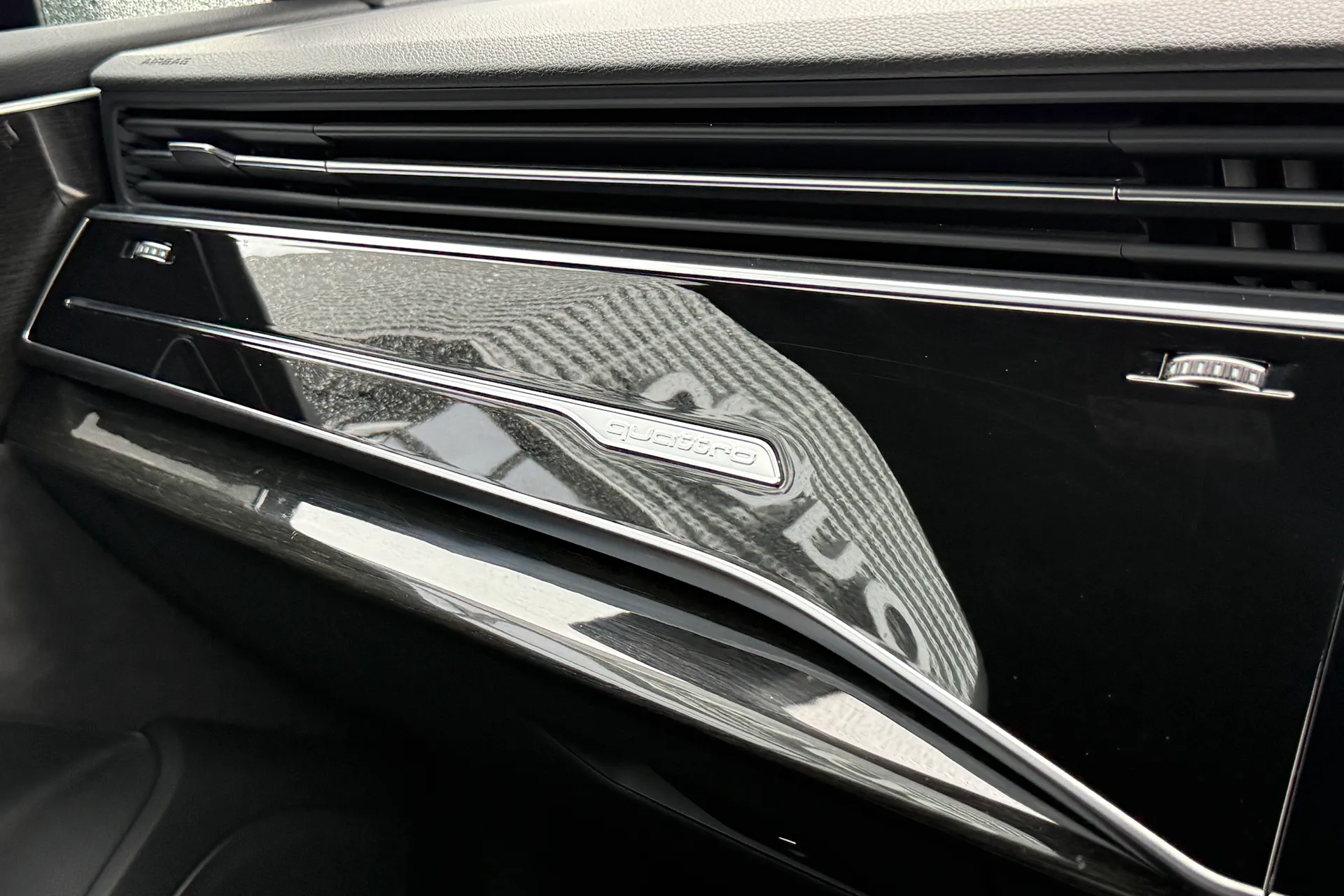 Audi Q7 thumbnail image number 52