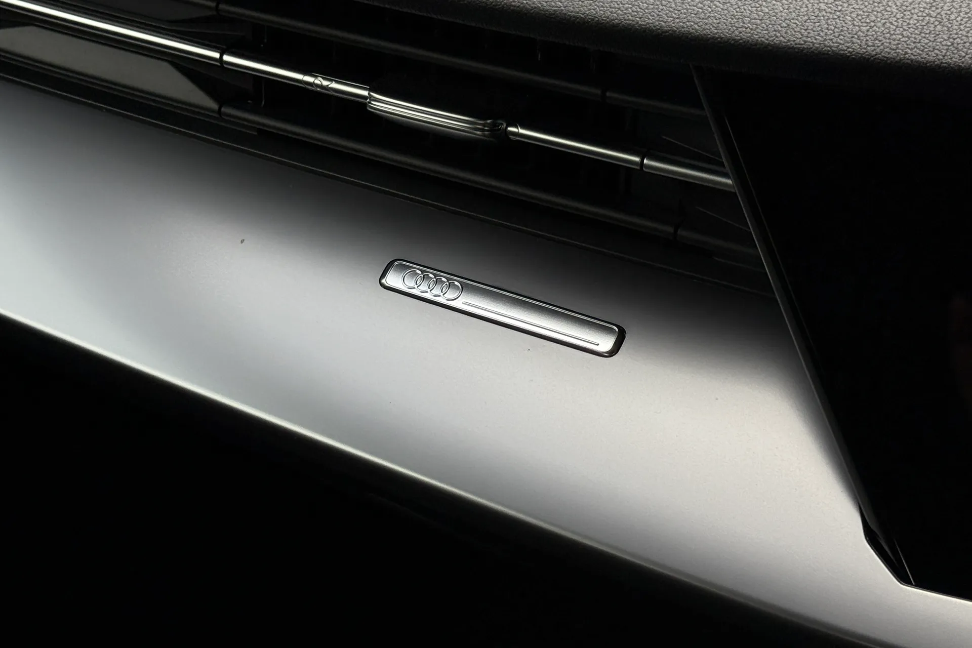 Audi A3 thumbnail image number 17