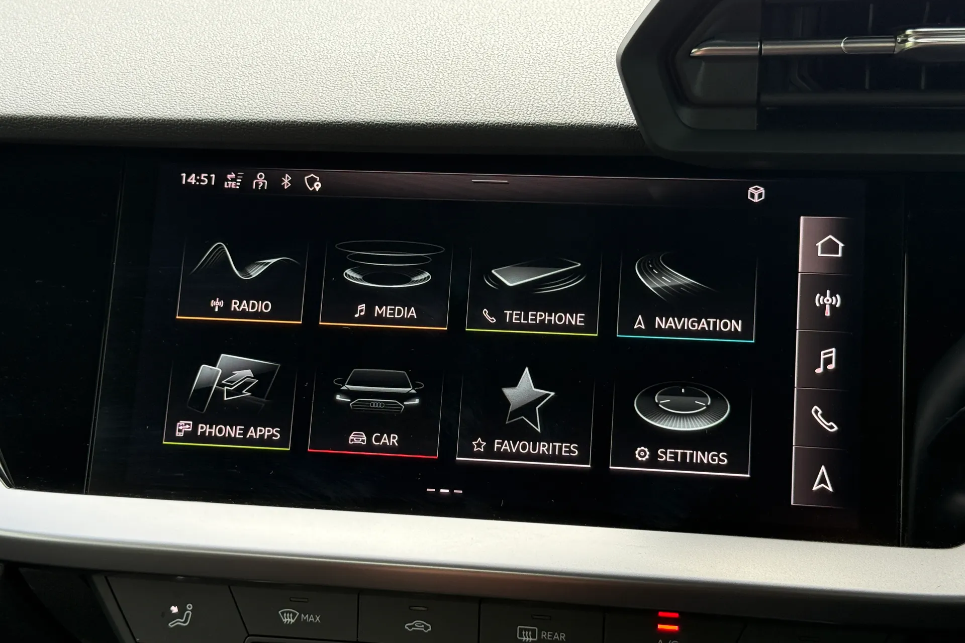 Audi A3 thumbnail image number 15