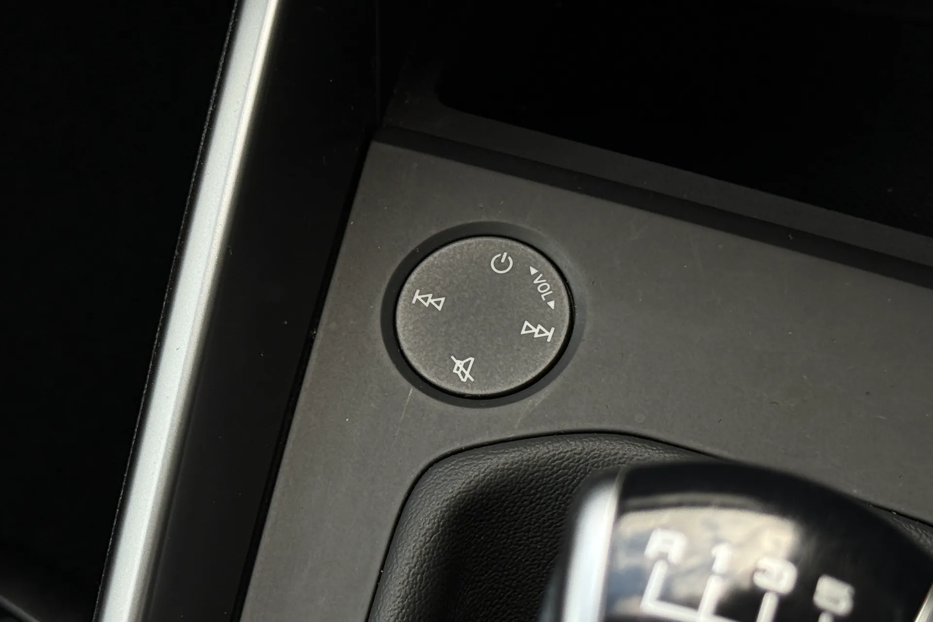 Audi A3 thumbnail image number 22