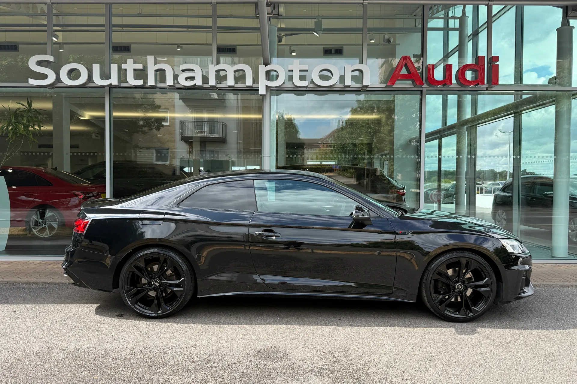 Audi A5 thumbnail image number 4