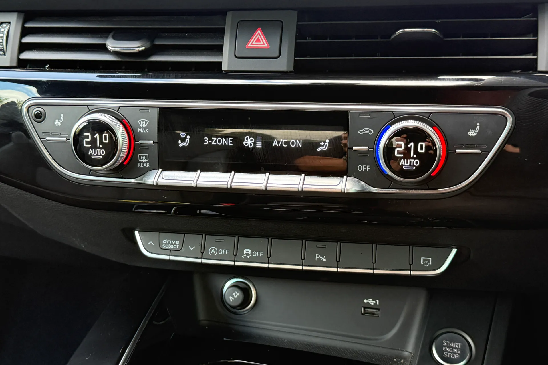 Audi A5 thumbnail image number 22
