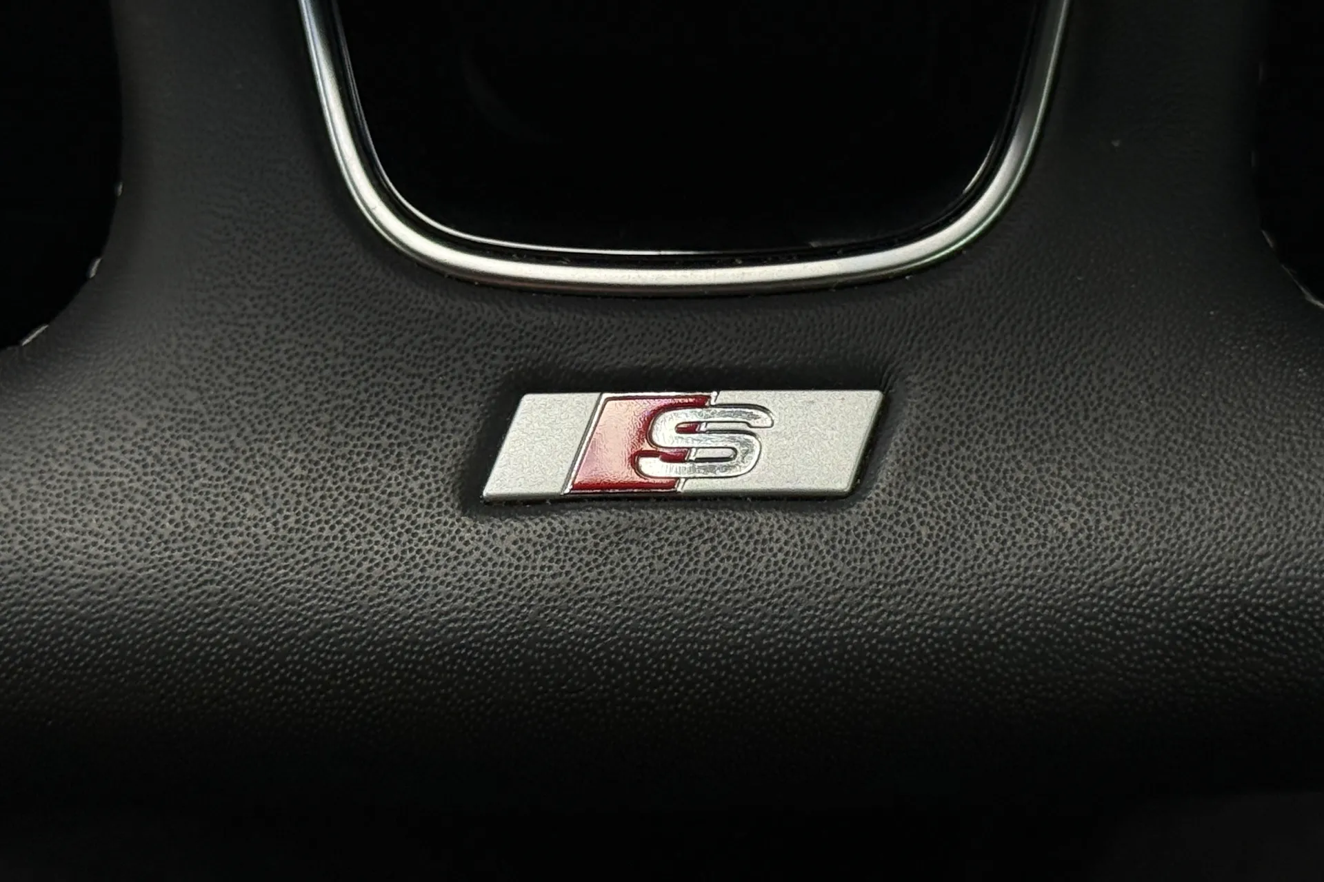 Audi A5 thumbnail image number 16