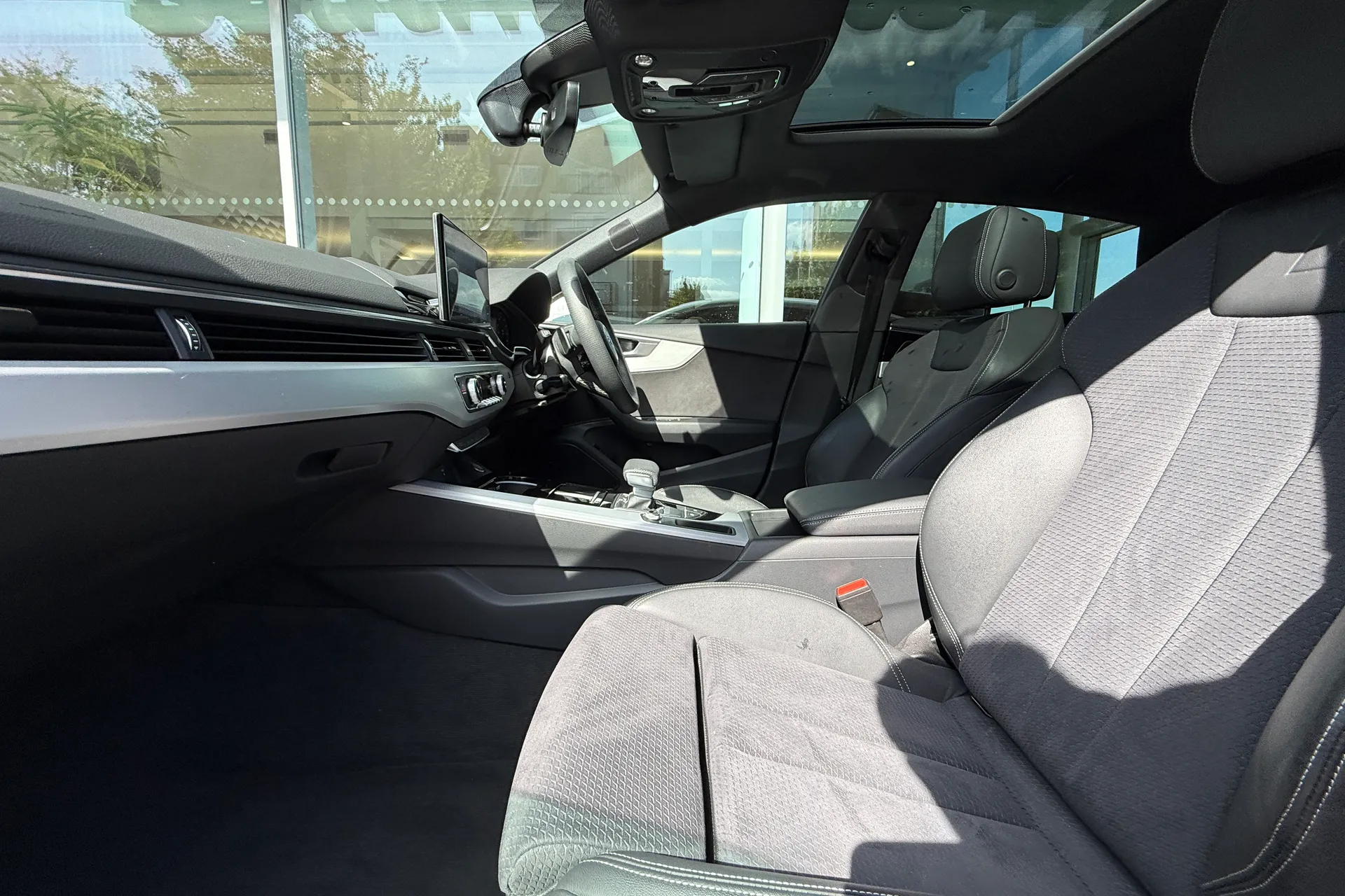 Audi A5 thumbnail image number 52