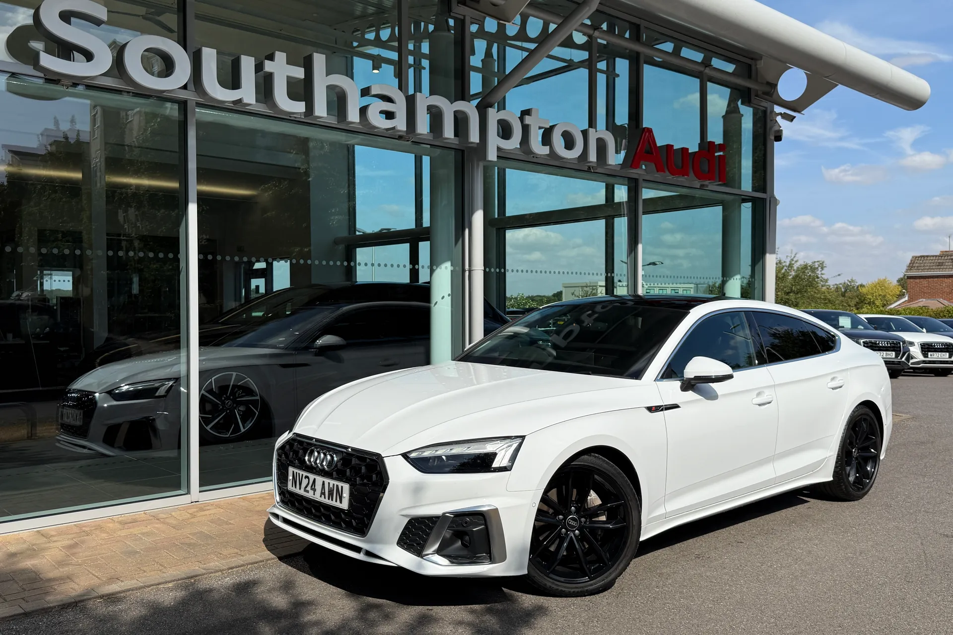 Audi A5 thumbnail image number 57