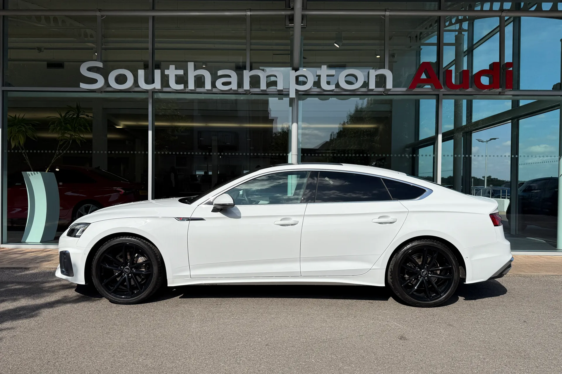 Audi A5 thumbnail image number 49