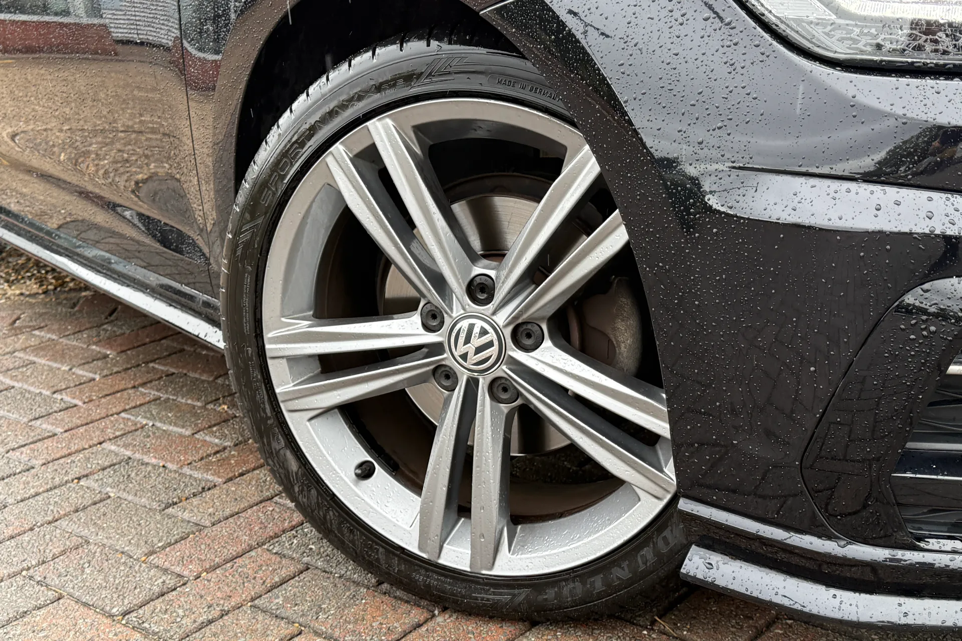 VOLKSWAGEN GOLF thumbnail image number 7
