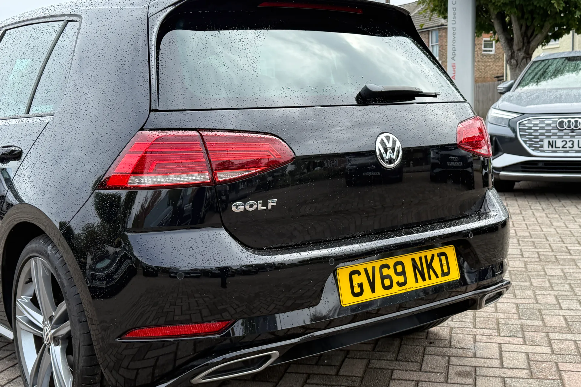 VOLKSWAGEN GOLF thumbnail image number 43