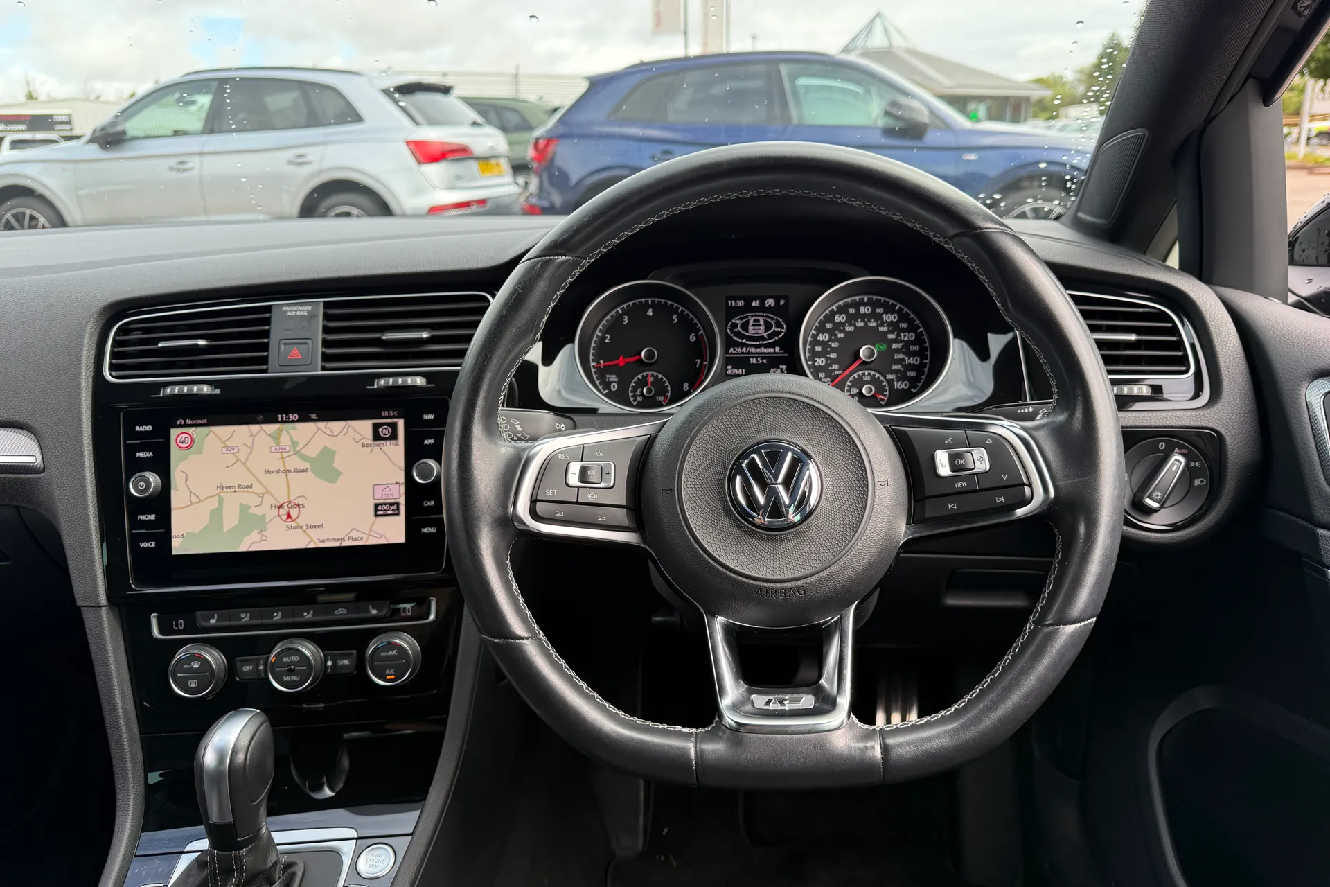 VOLKSWAGEN GOLF thumbnail image number 6
