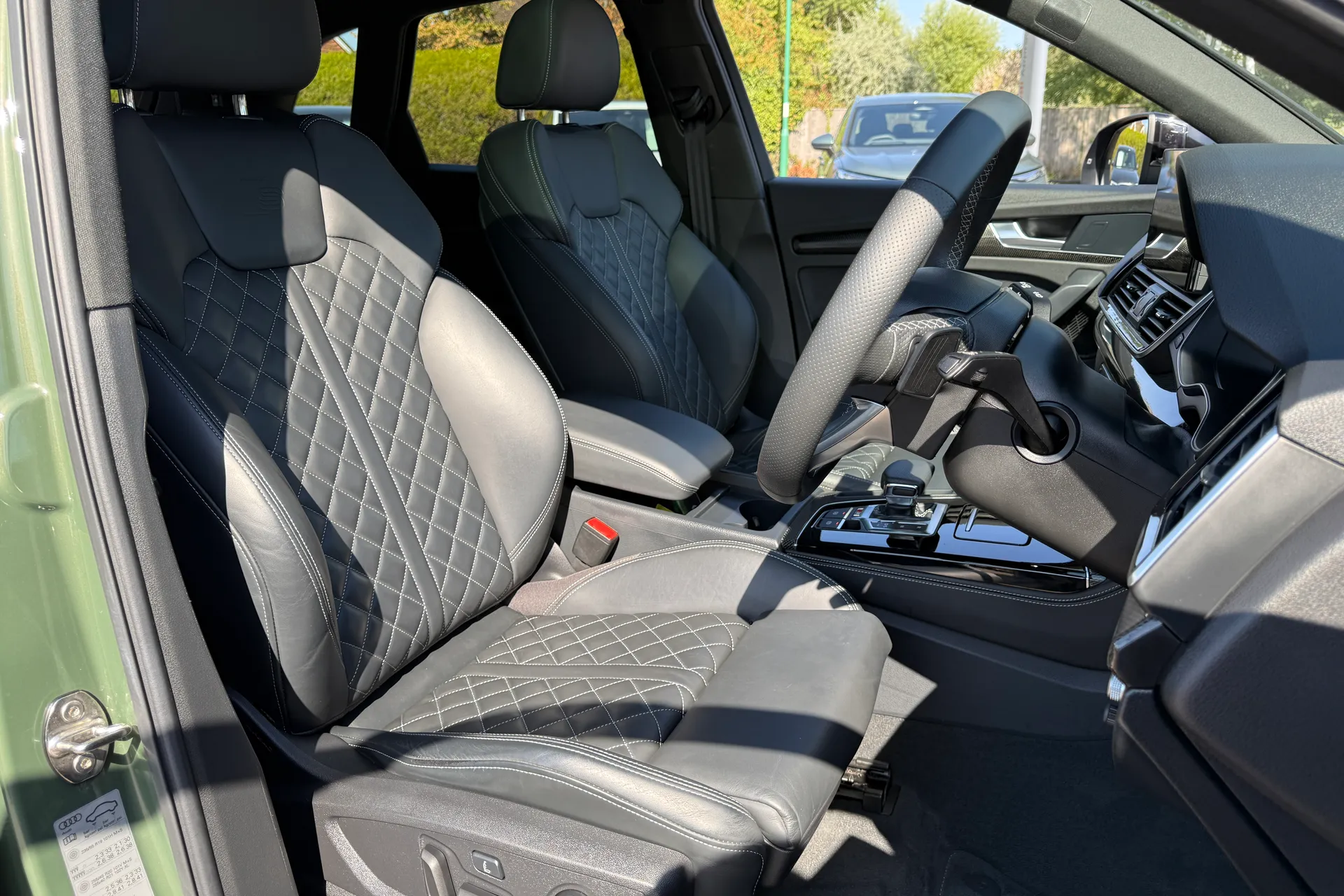 Audi Q5 thumbnail image number 37