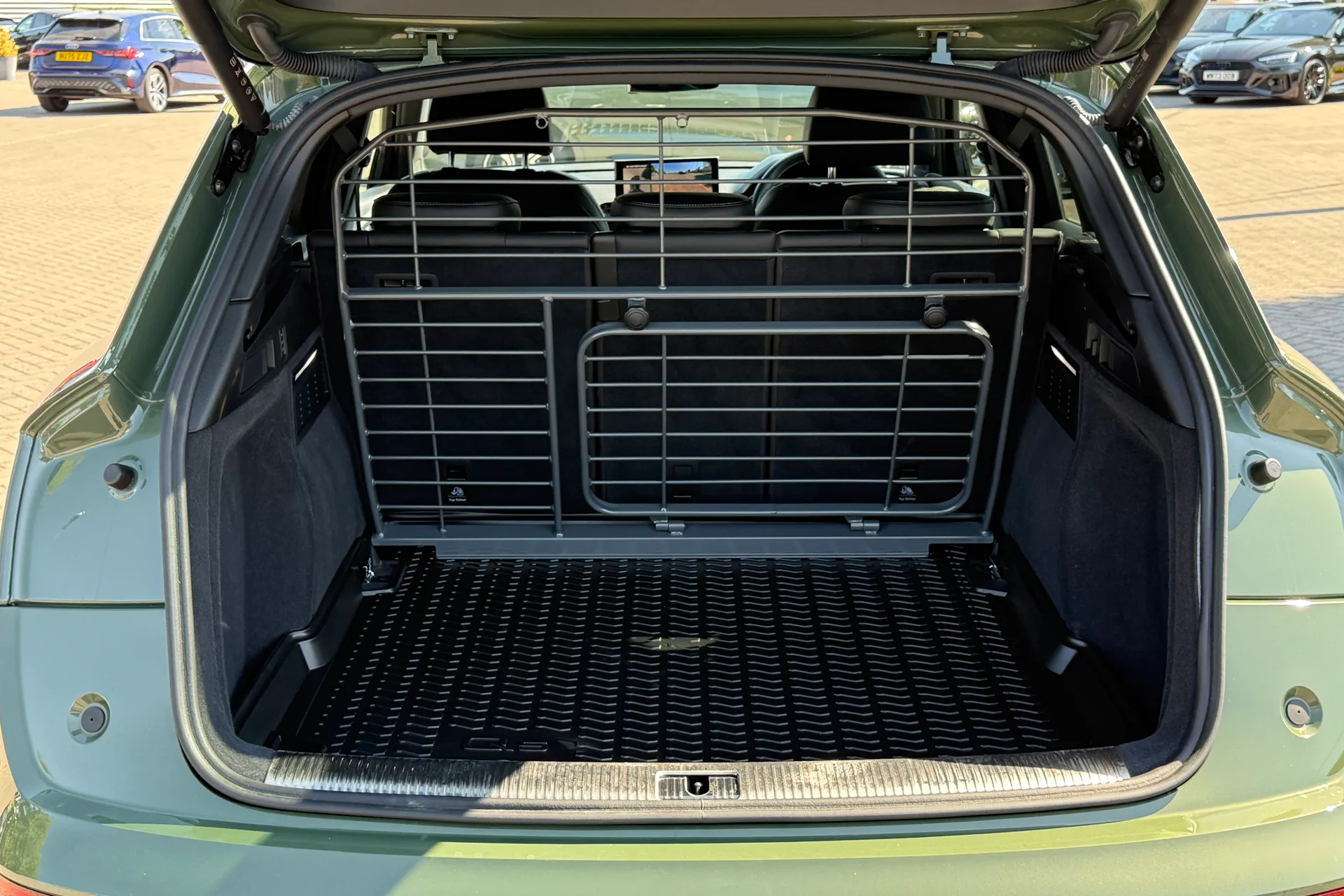Audi Q5 thumbnail image number 49