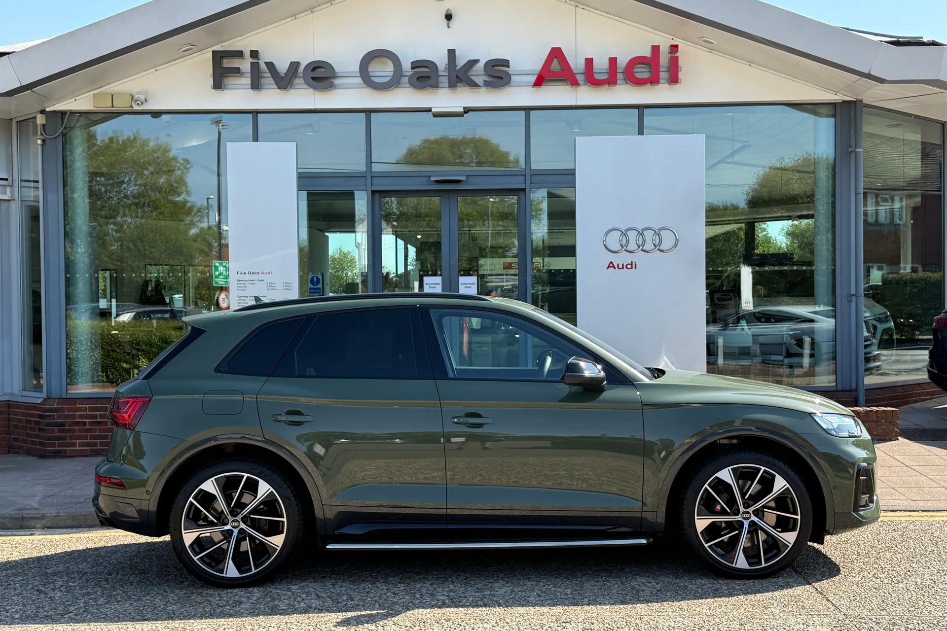 Audi Q5 thumbnail image number 2
