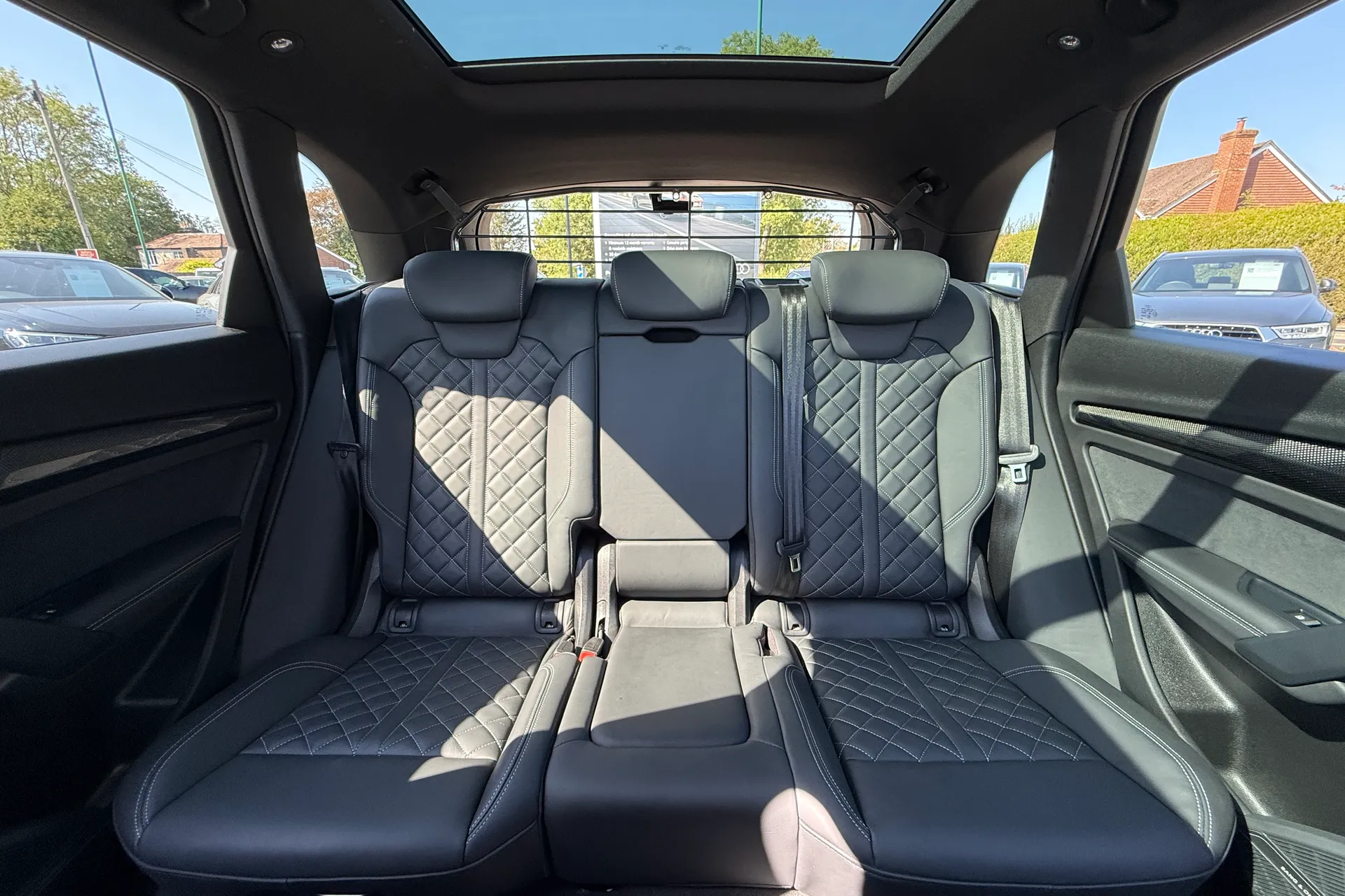 Audi Q5 thumbnail image number 8