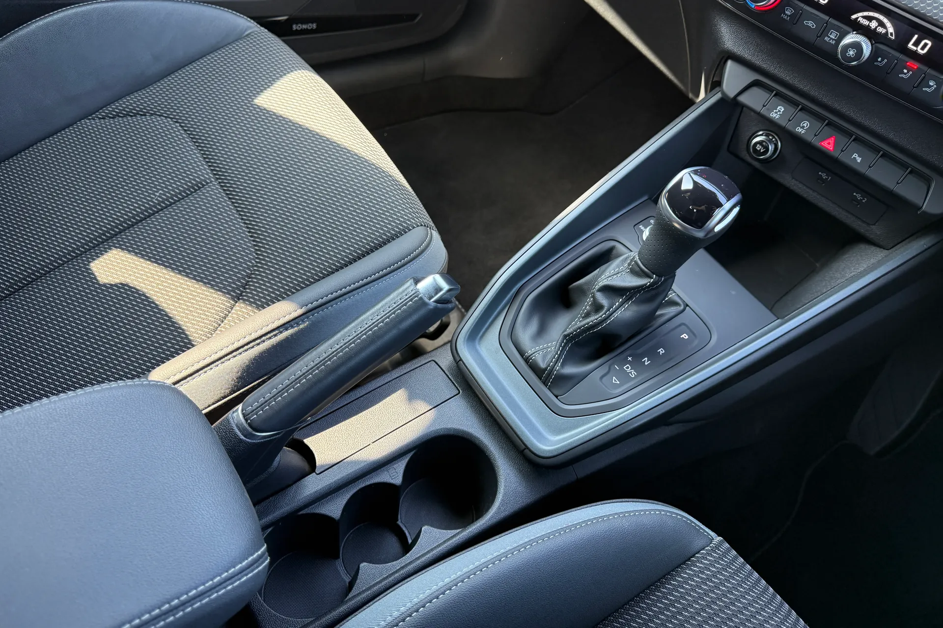 Audi A1 thumbnail image number 38