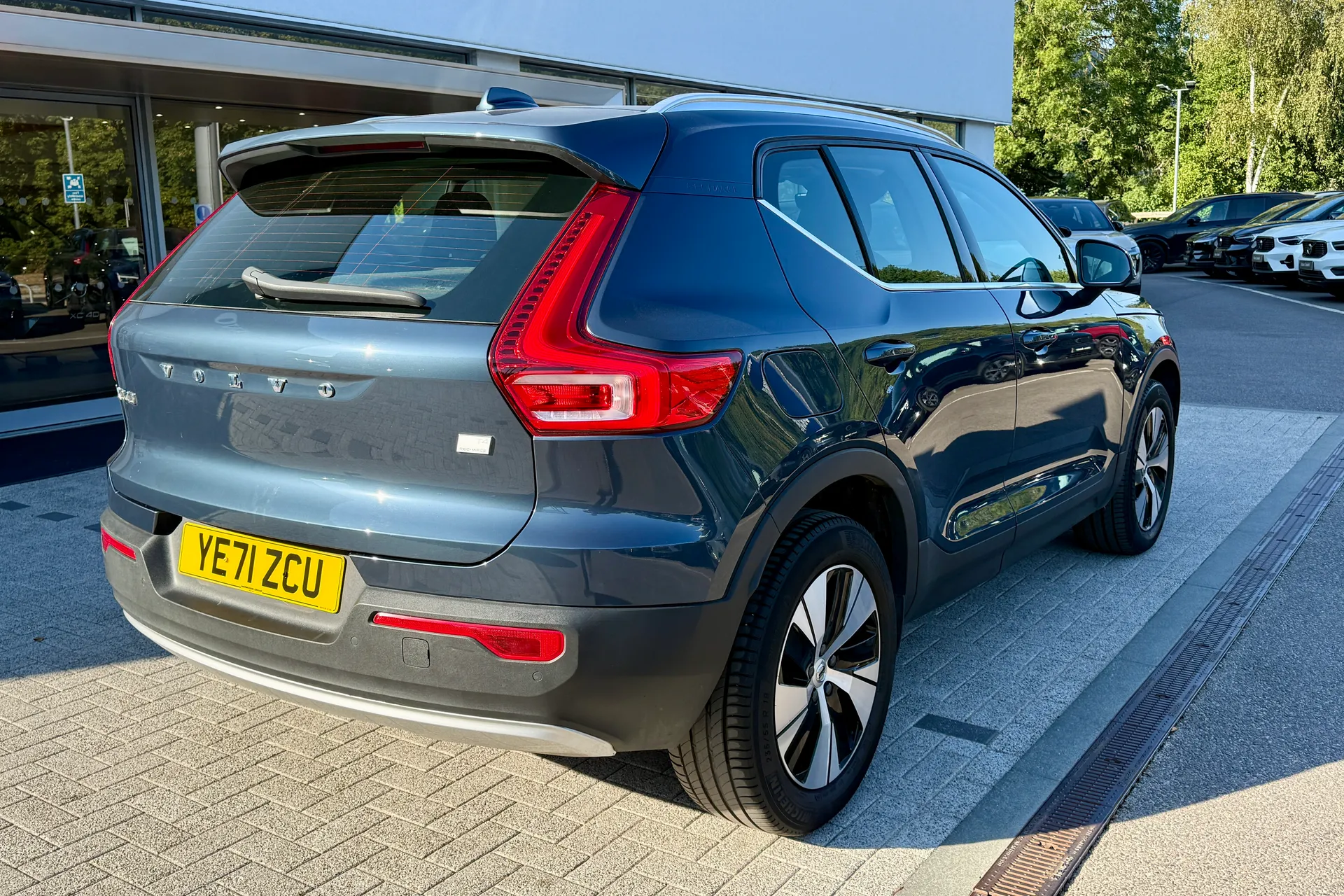 Volvo XC40 thumbnail image number 7