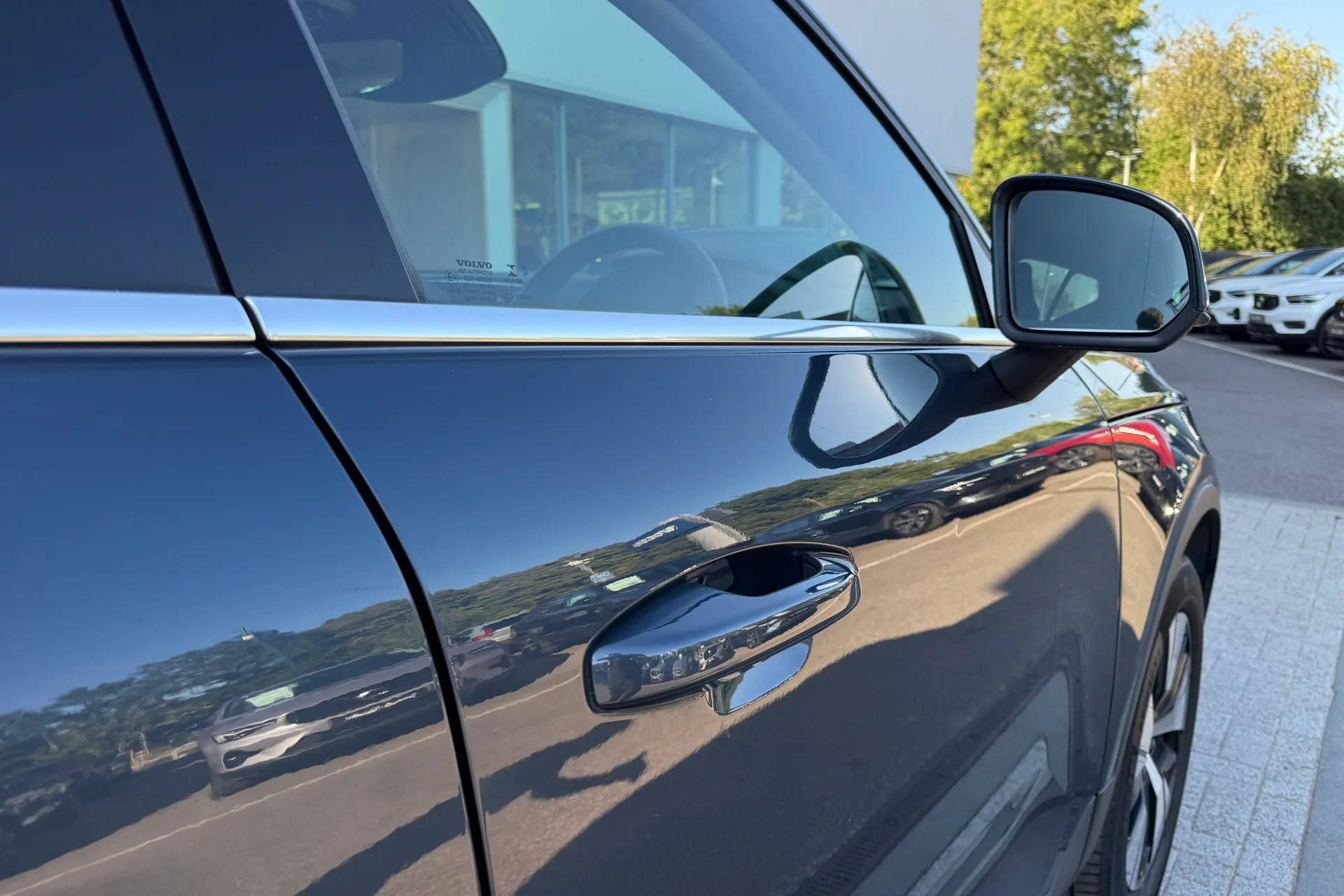 Volvo XC40 thumbnail image number 14