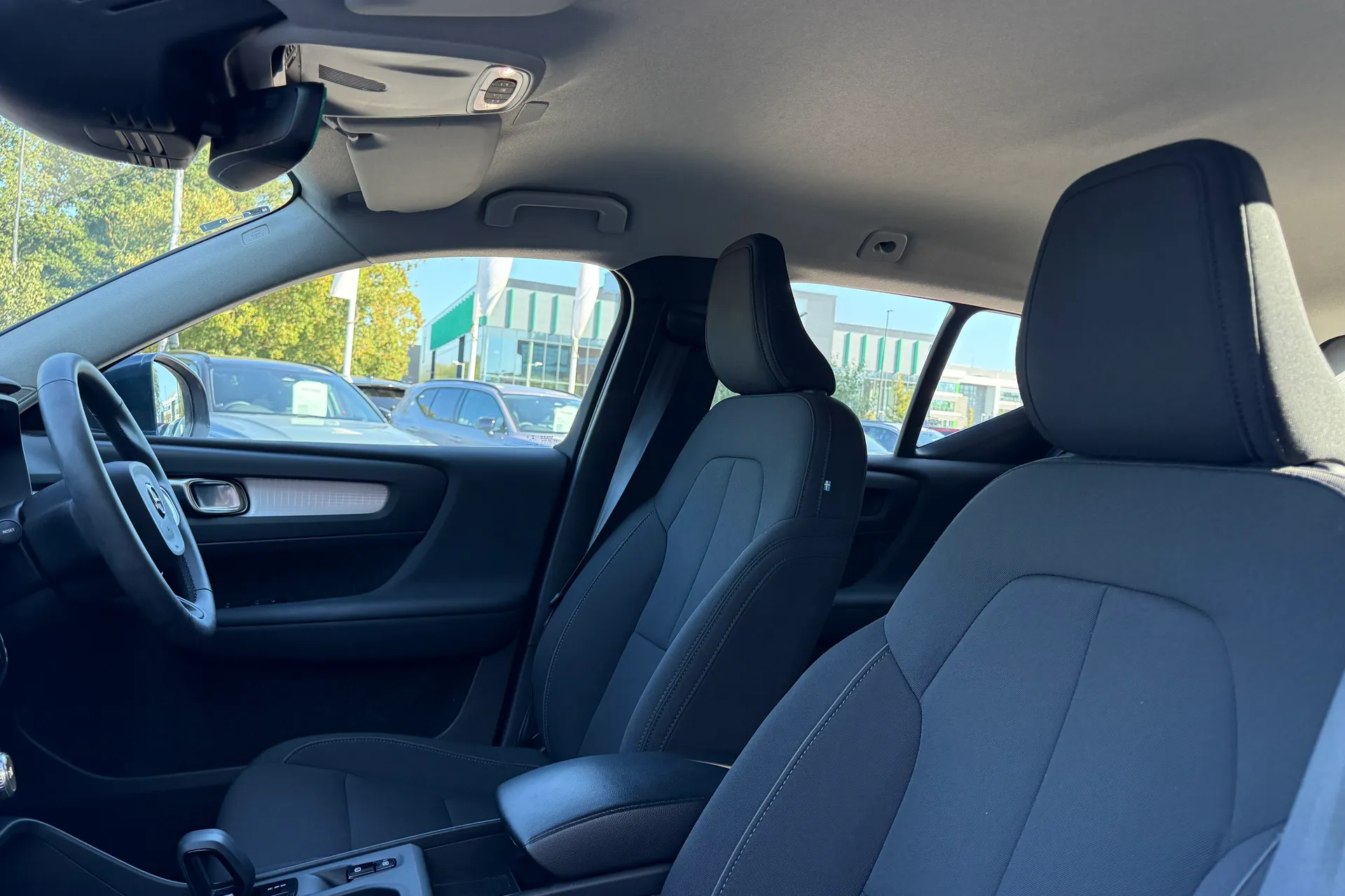 Volvo XC40 thumbnail image number 26