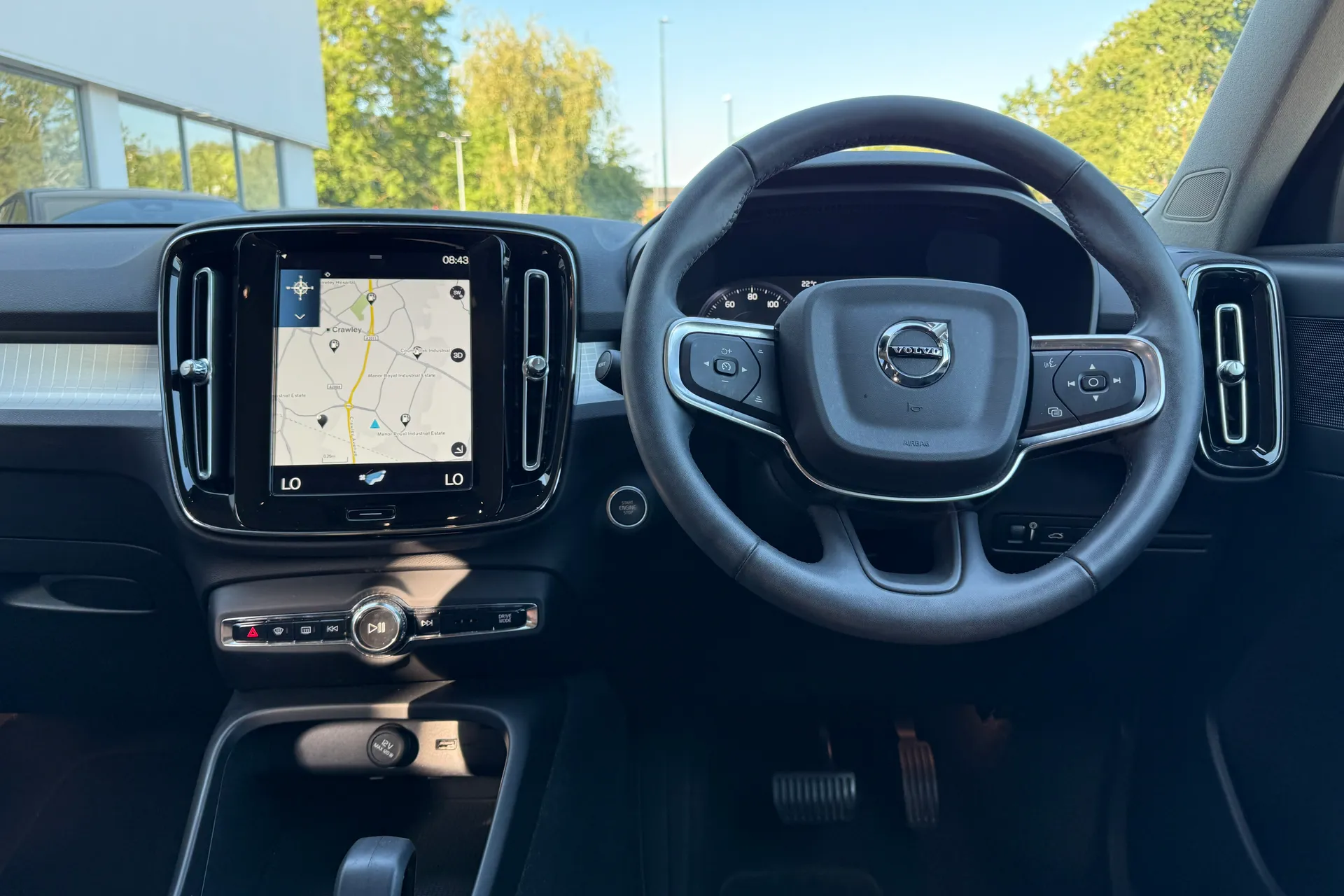Volvo XC40 thumbnail image number 31