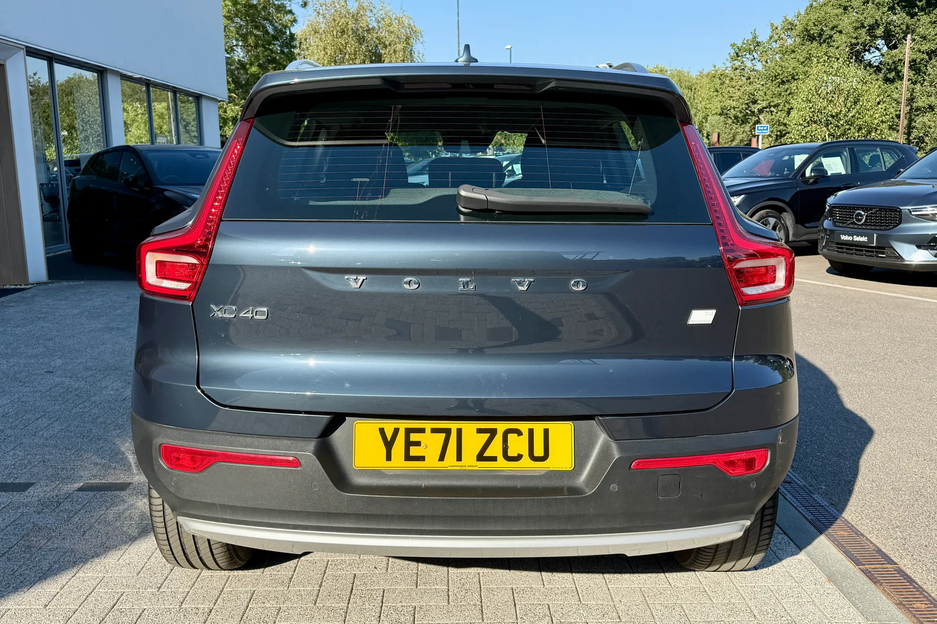 Volvo XC40 thumbnail image number 8