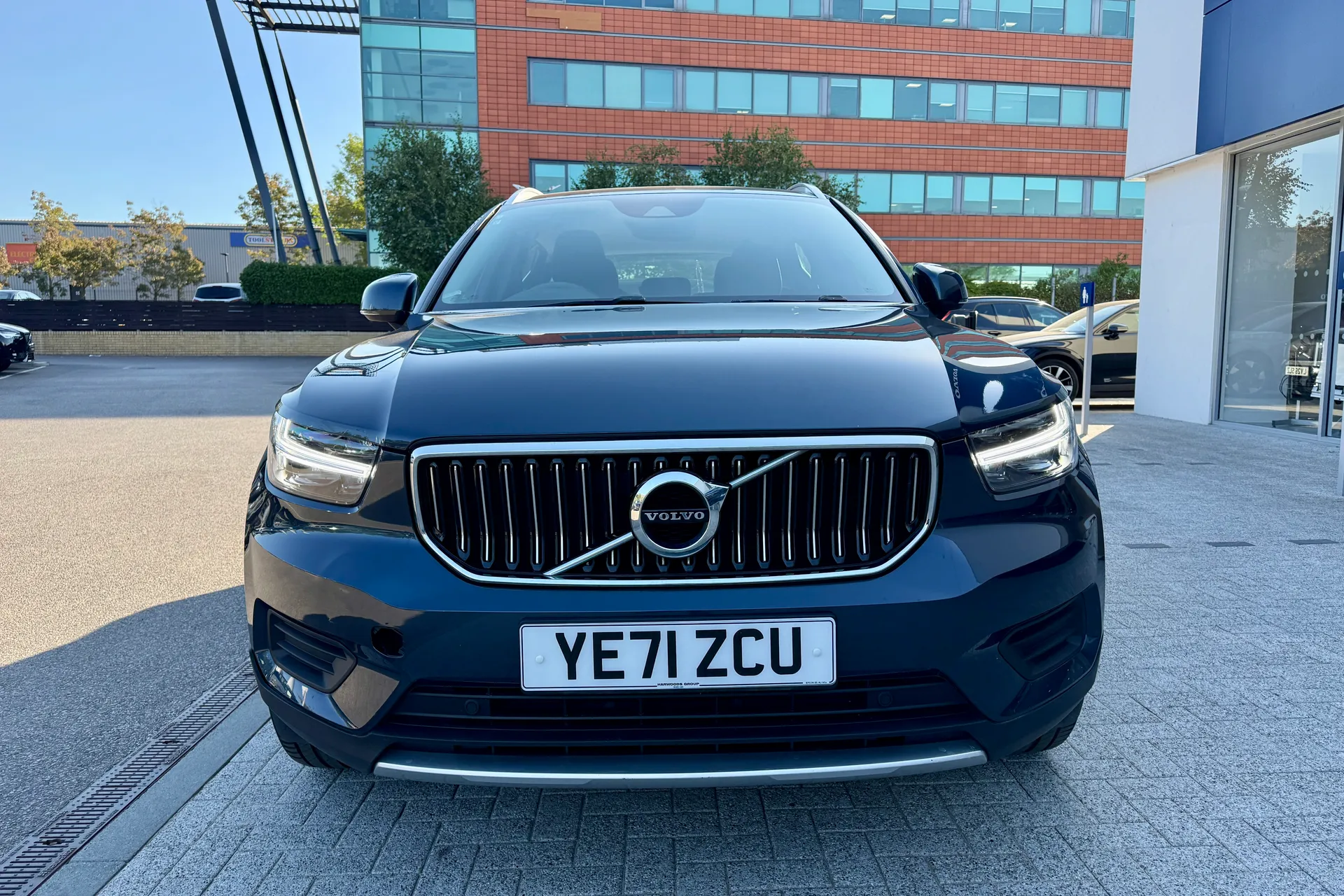 Volvo XC40 thumbnail image number 12