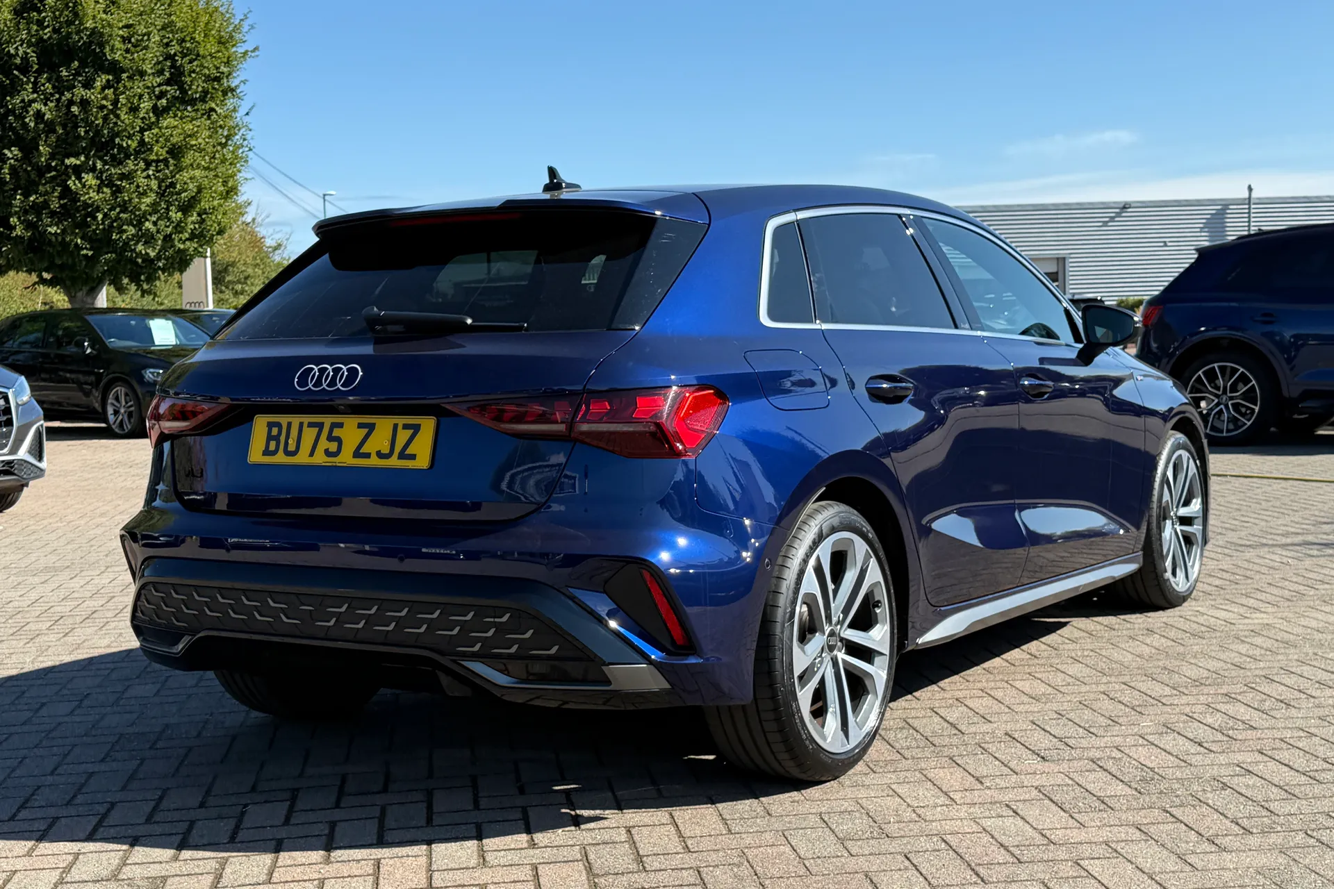 Audi A3 thumbnail image number 38