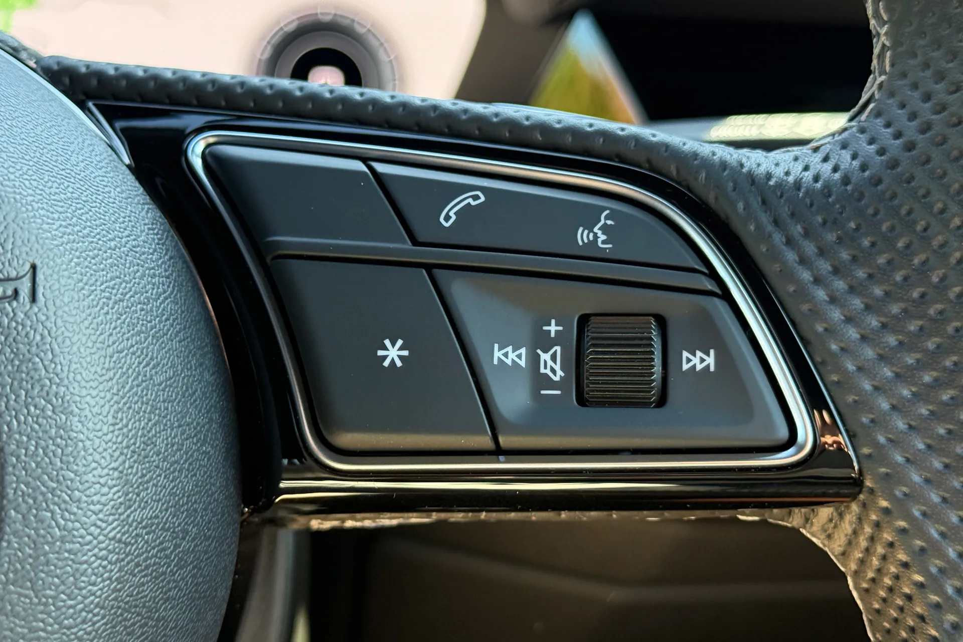 Audi A3 thumbnail image number 28