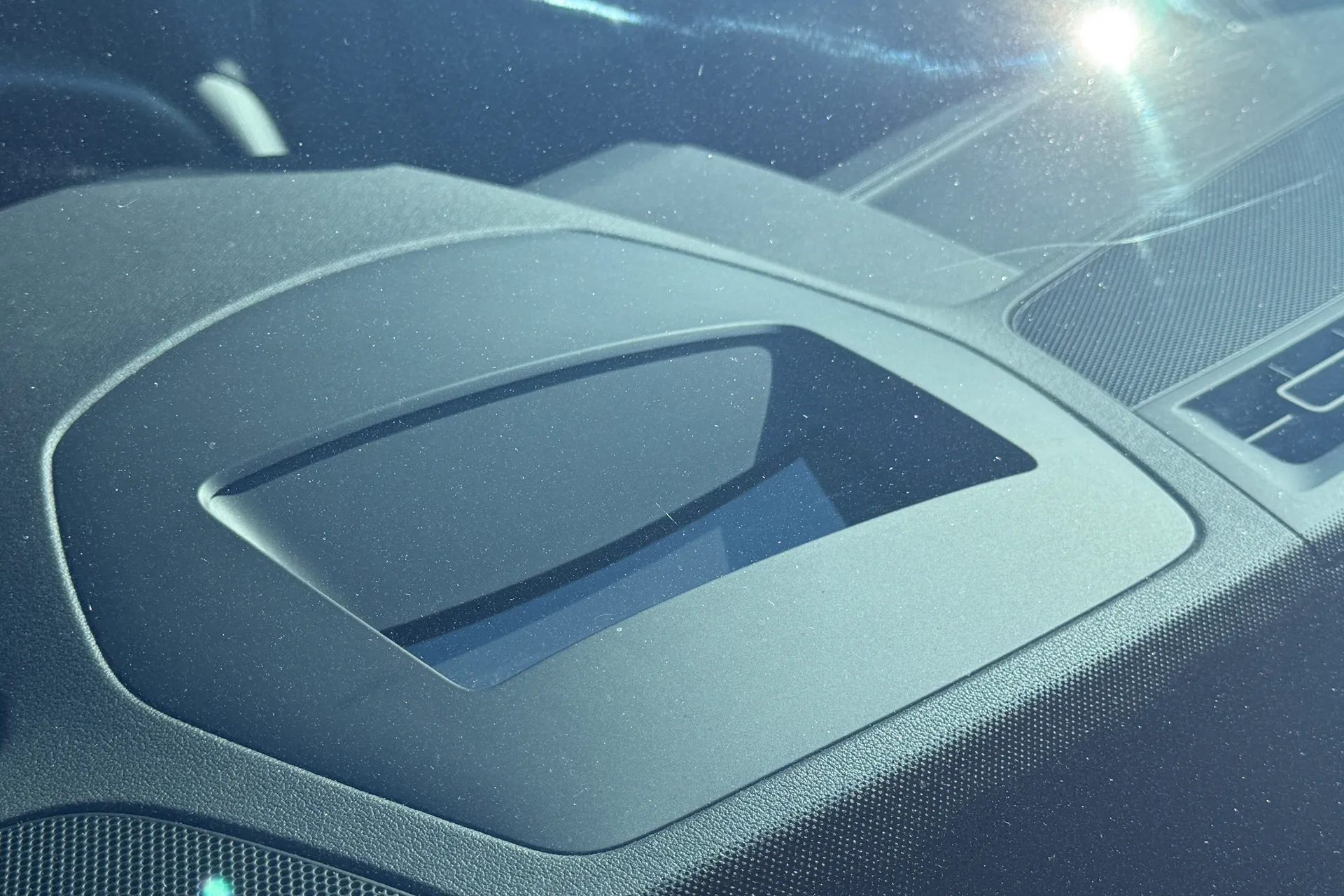 Audi A3 thumbnail image number 8