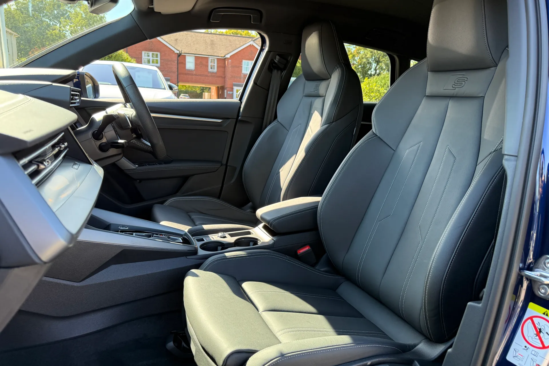 Audi A3 thumbnail image number 36