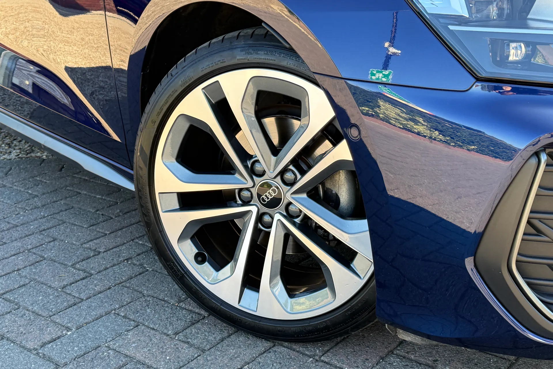 Audi A3 thumbnail image number 7