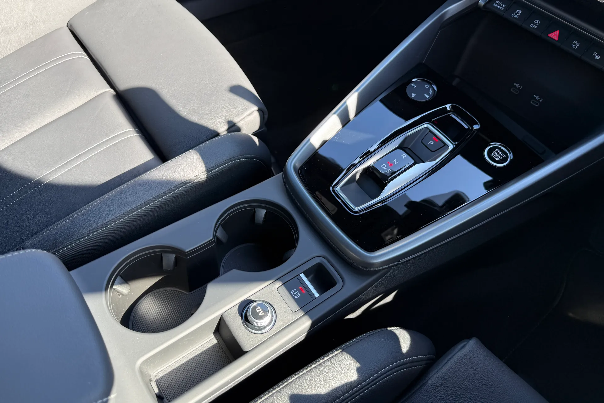 Audi A3 thumbnail image number 46