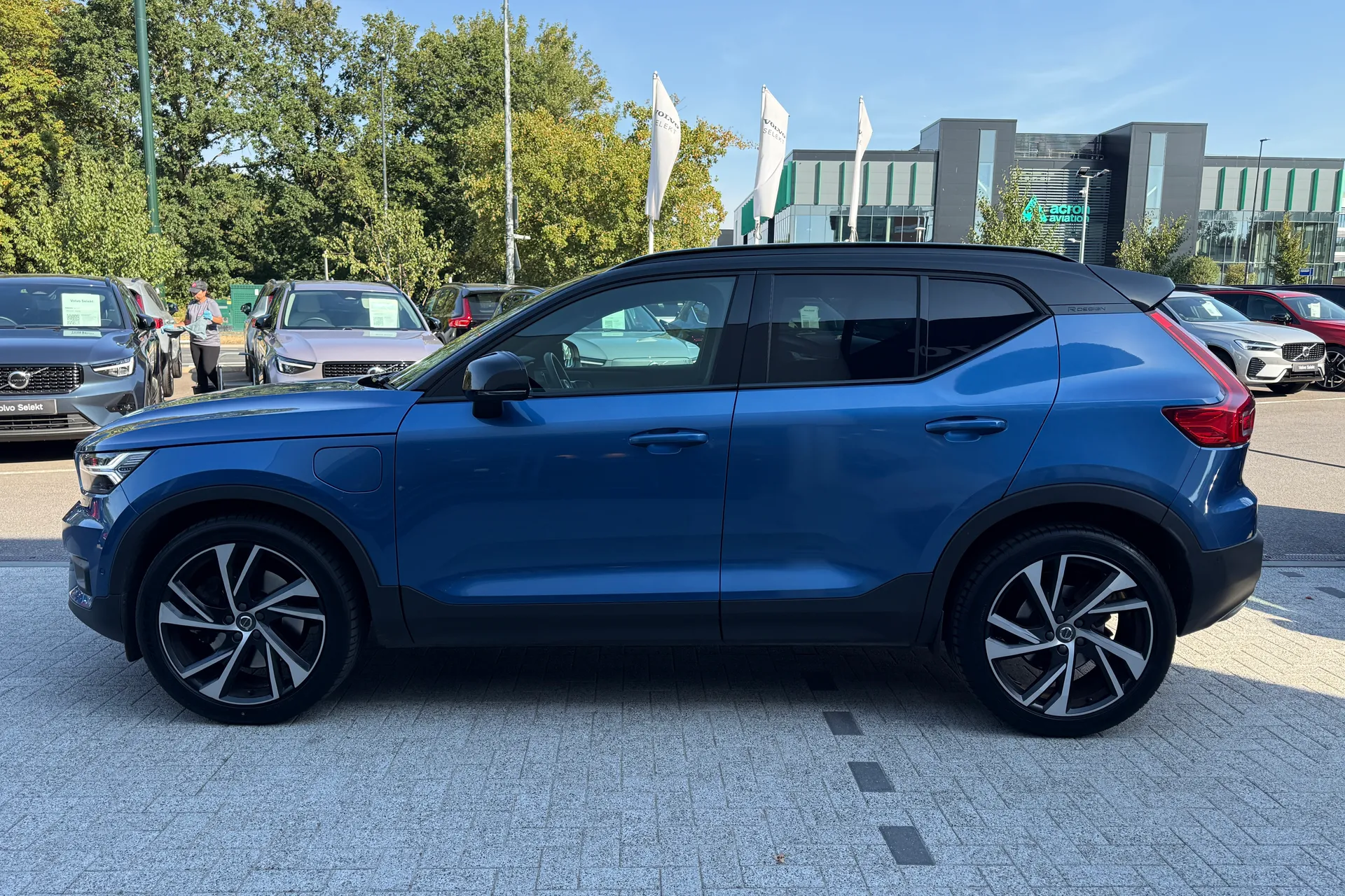 Volvo XC40 thumbnail image number 11