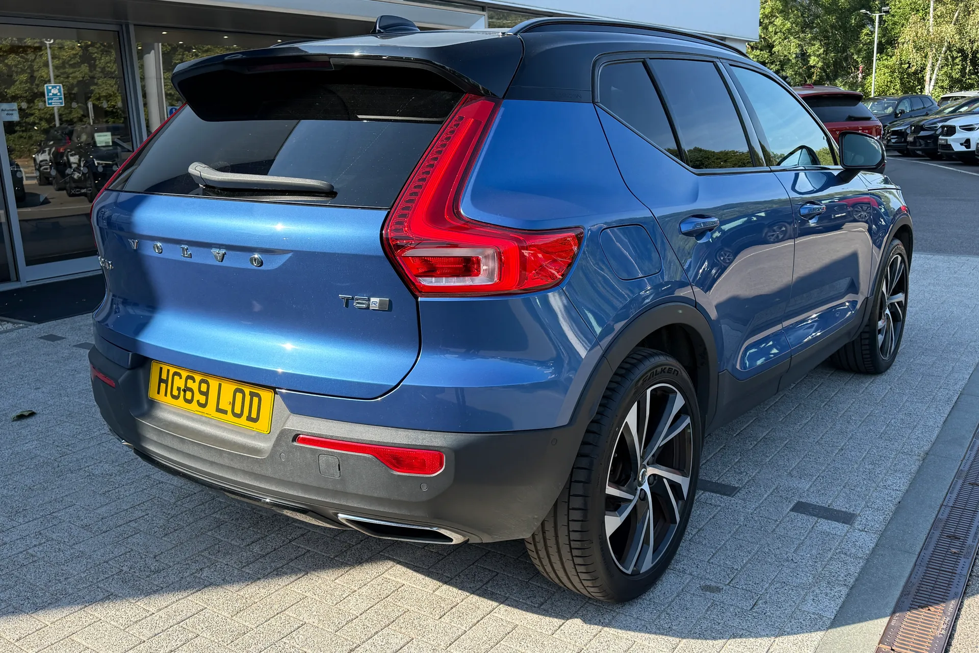 Volvo XC40 thumbnail image number 8