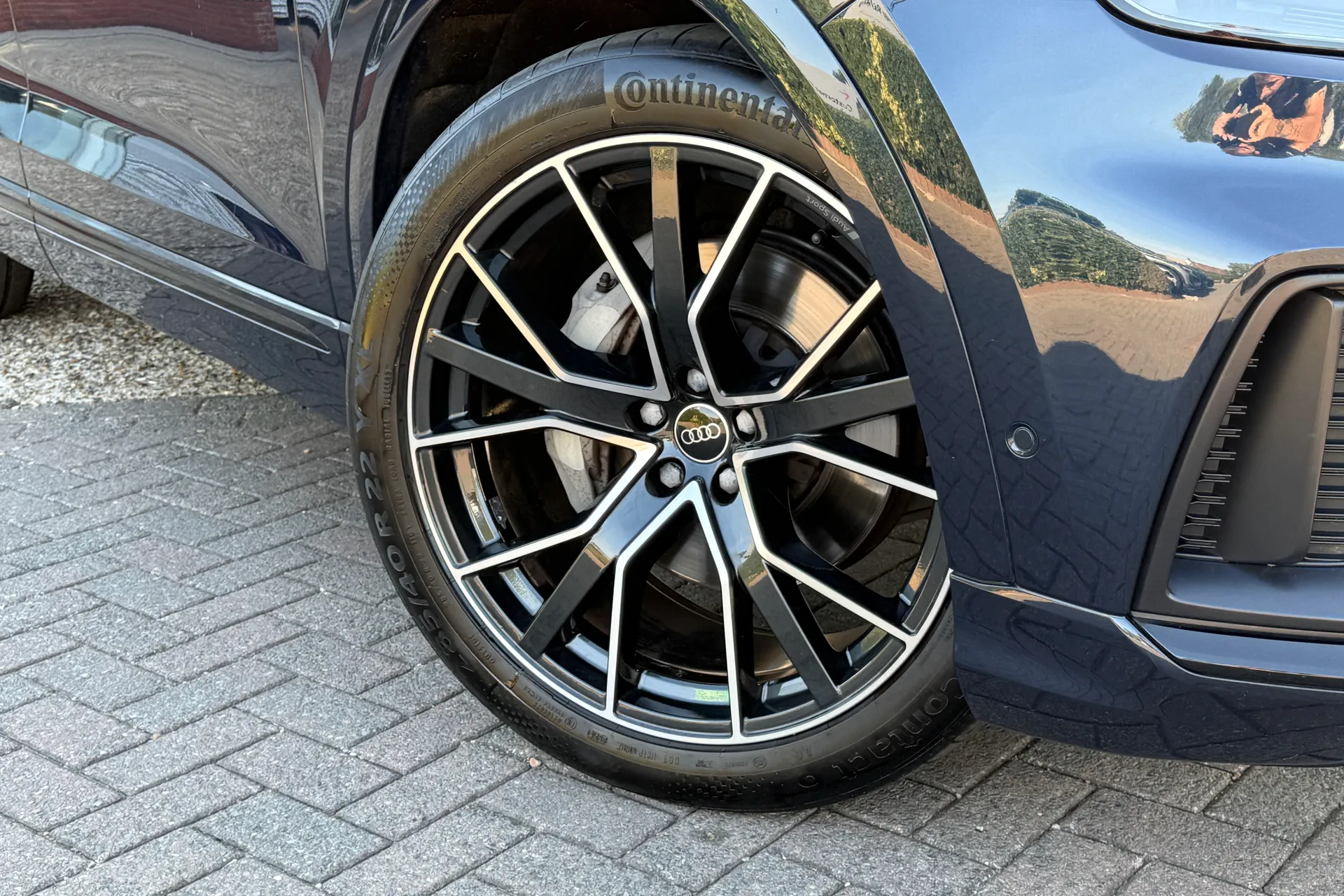 Audi Q8 thumbnail image number 7