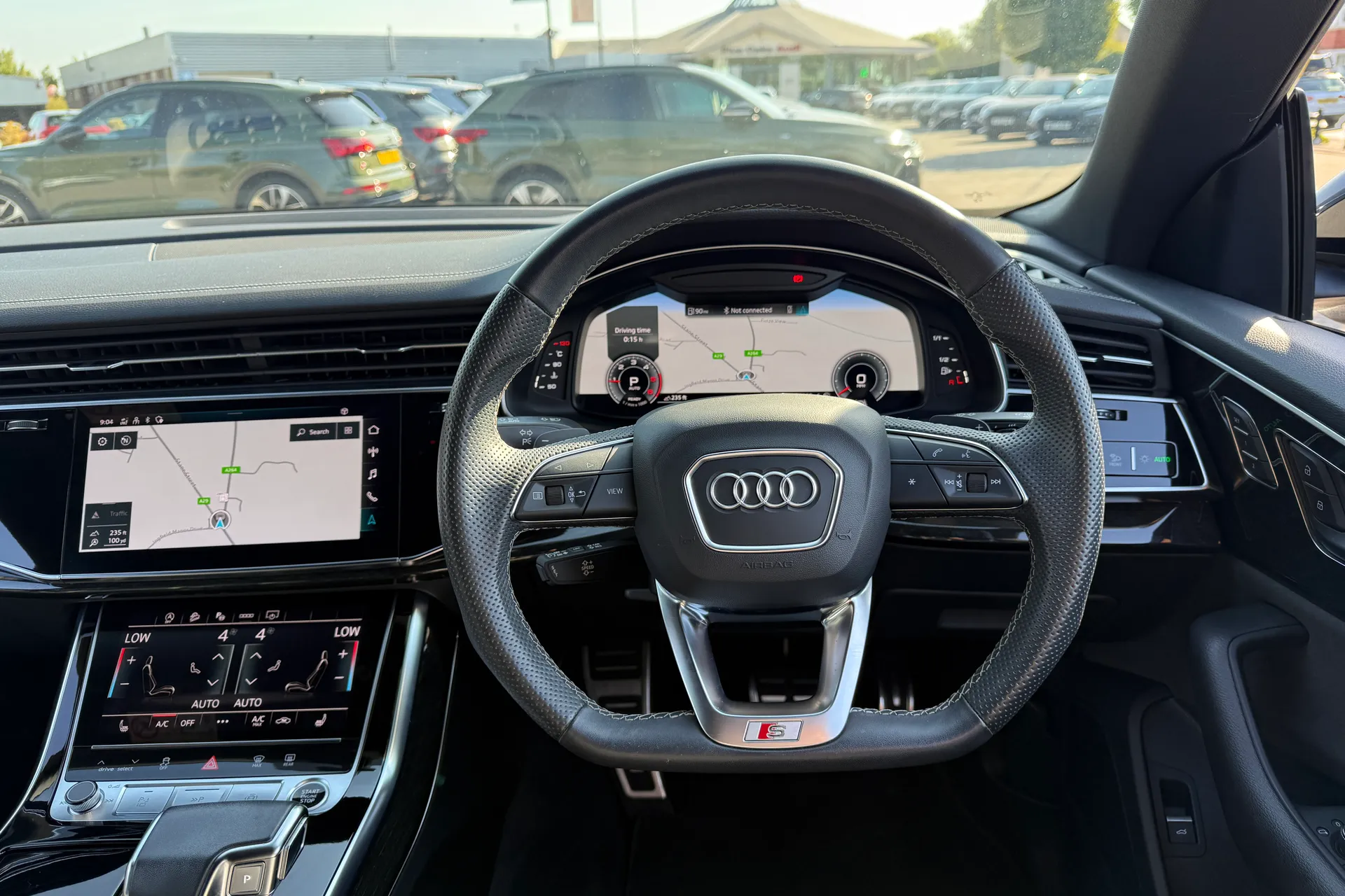 Audi Q8 thumbnail image number 6