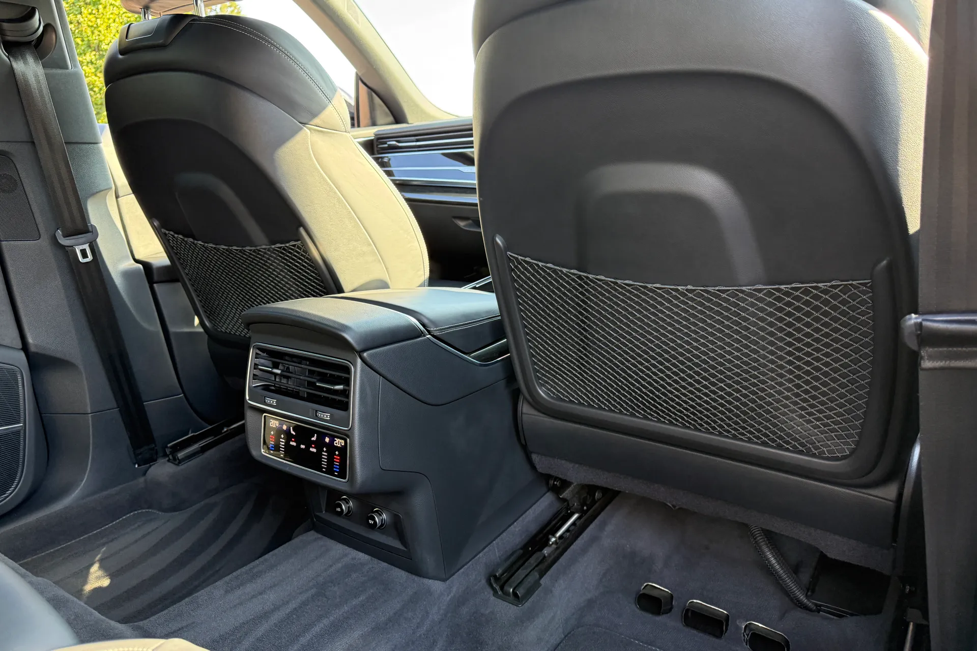 Audi Q8 thumbnail image number 52