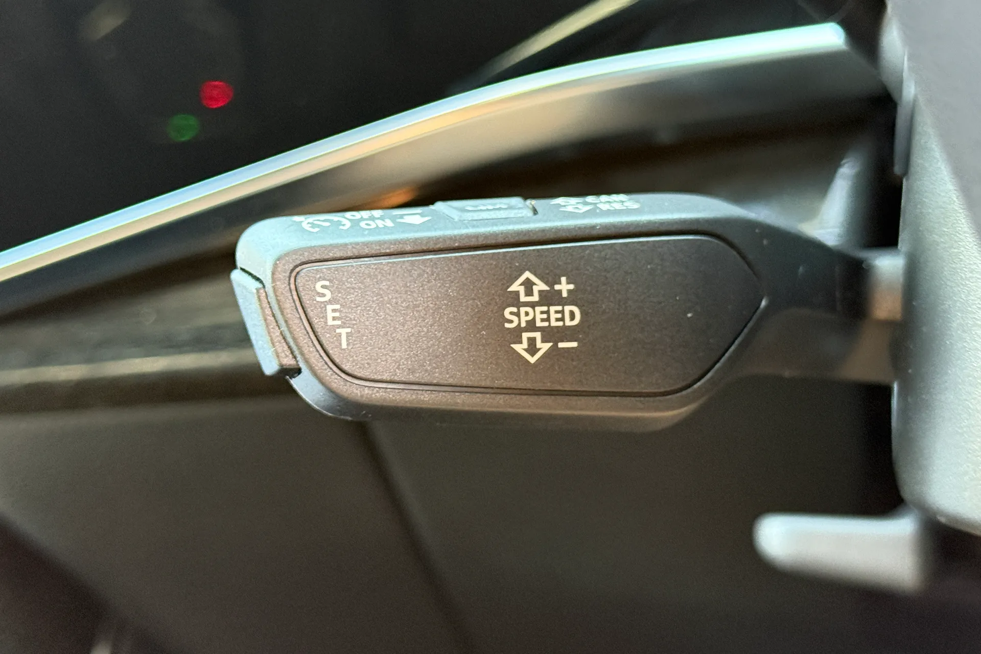 Audi Q8 thumbnail image number 21
