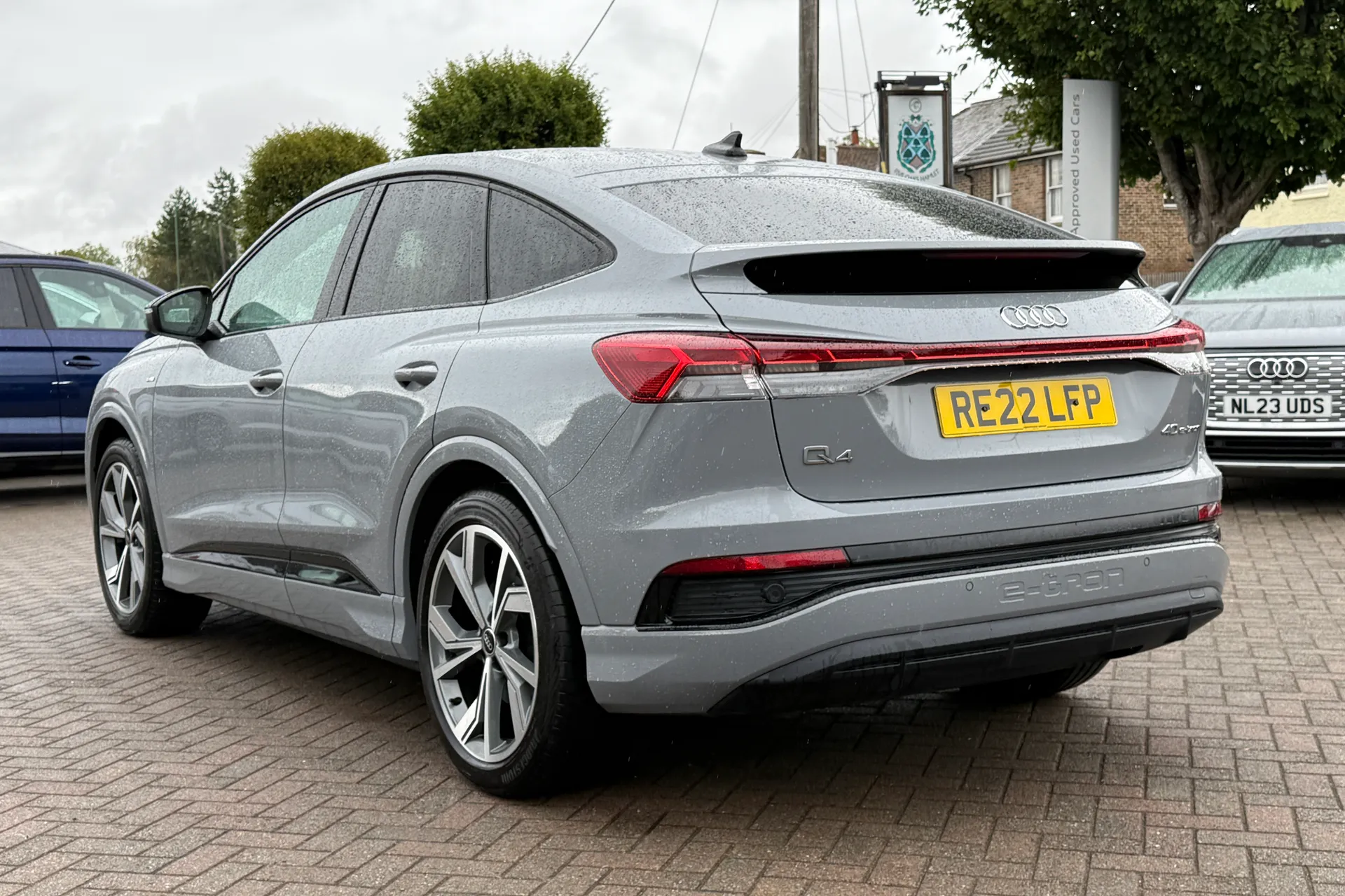 Audi Q4 thumbnail image number 39