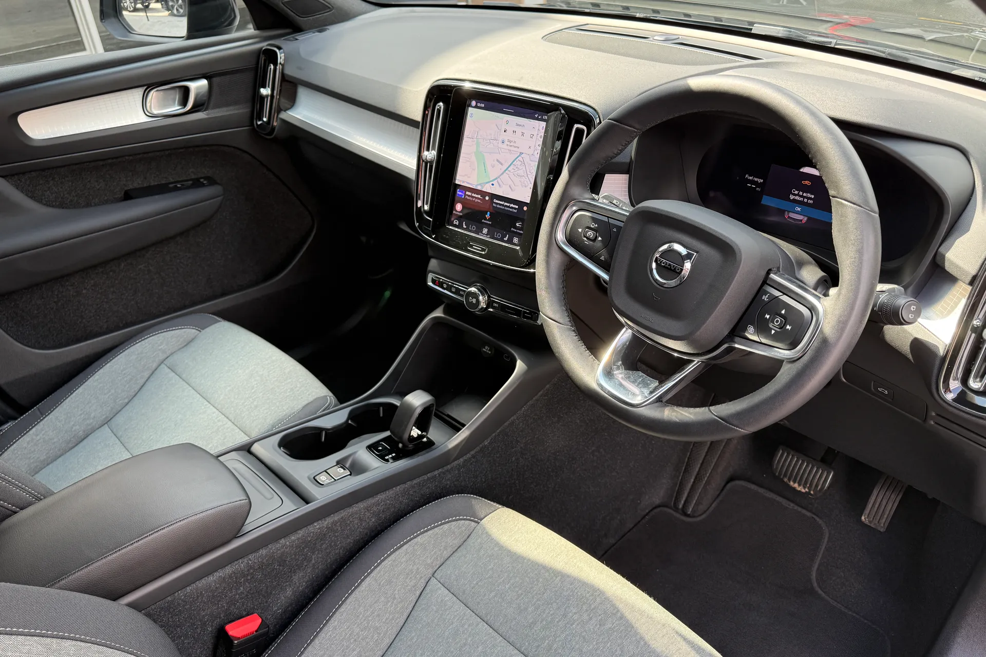 Volvo XC40 thumbnail image number 6