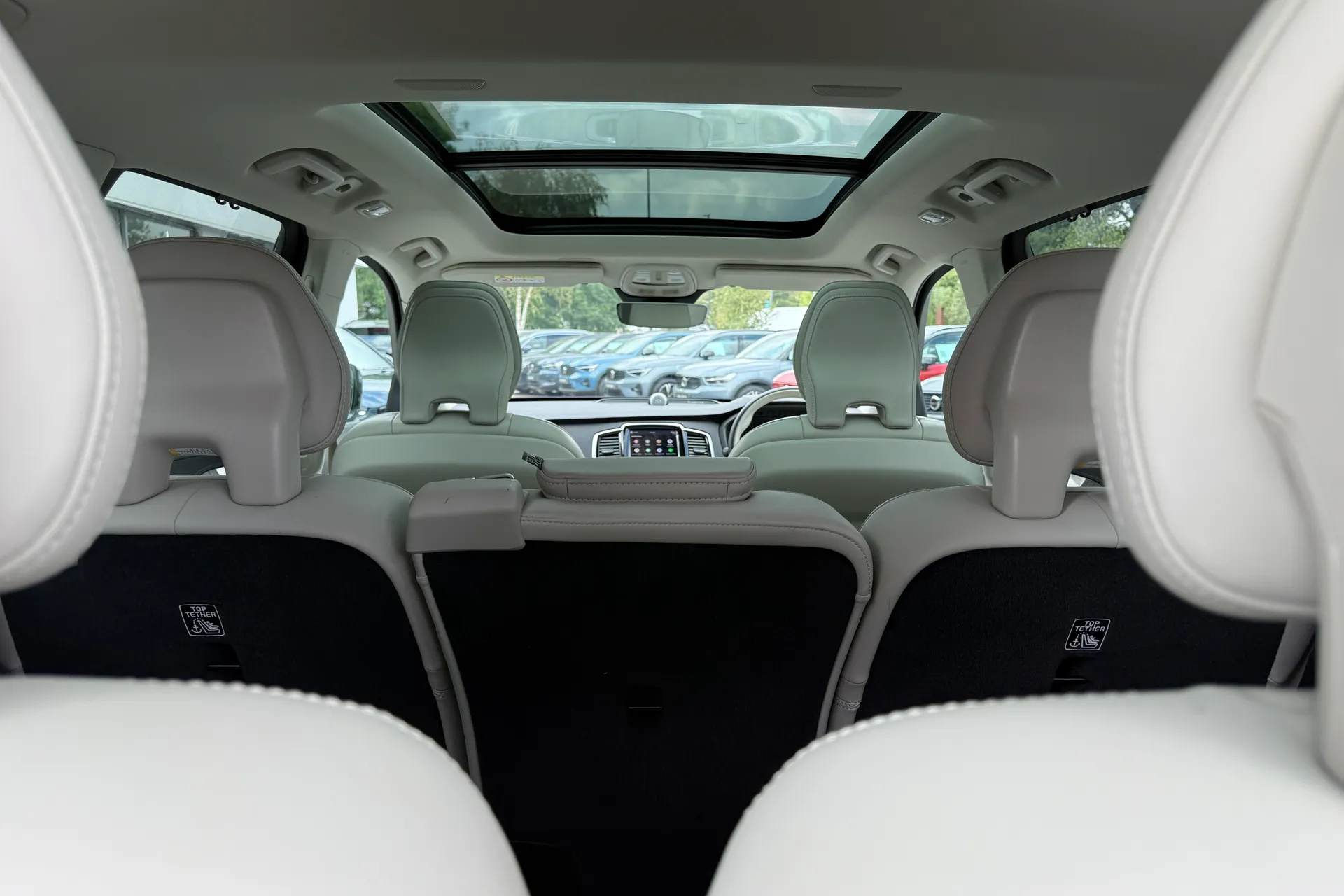 Volvo XC90 thumbnail image number 8