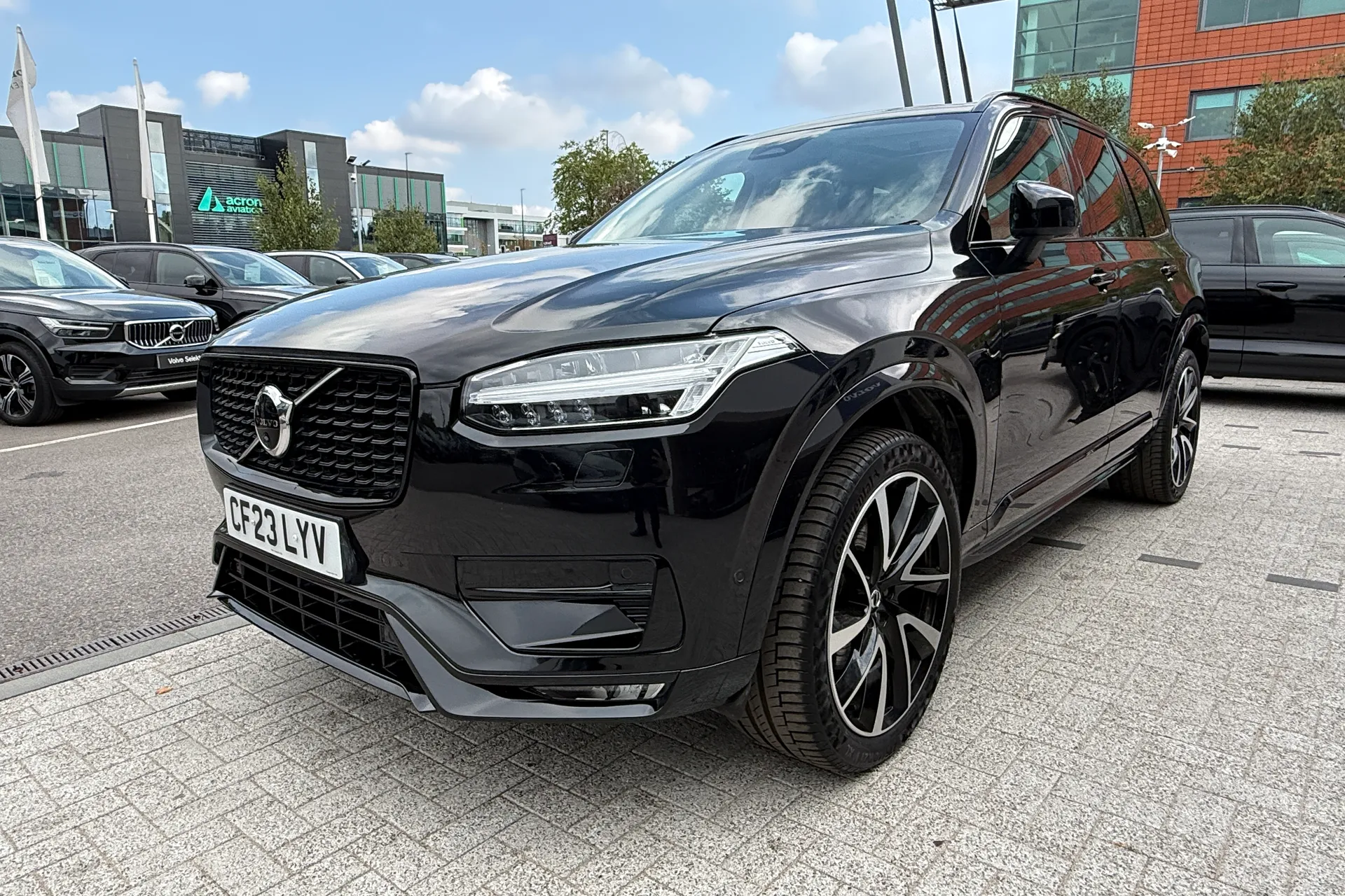 Volvo XC90 thumbnail image number 15