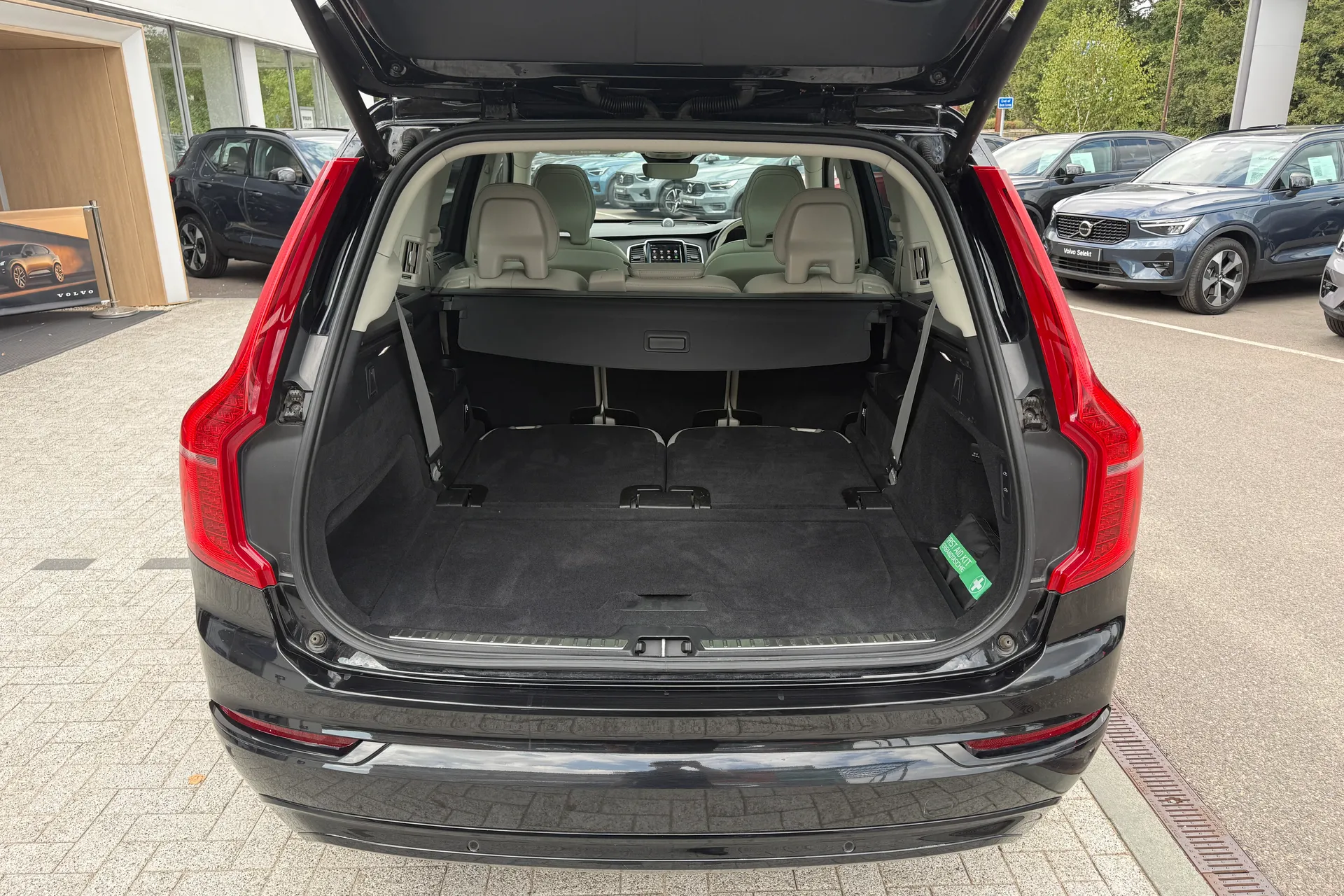 Volvo XC90 thumbnail image number 22