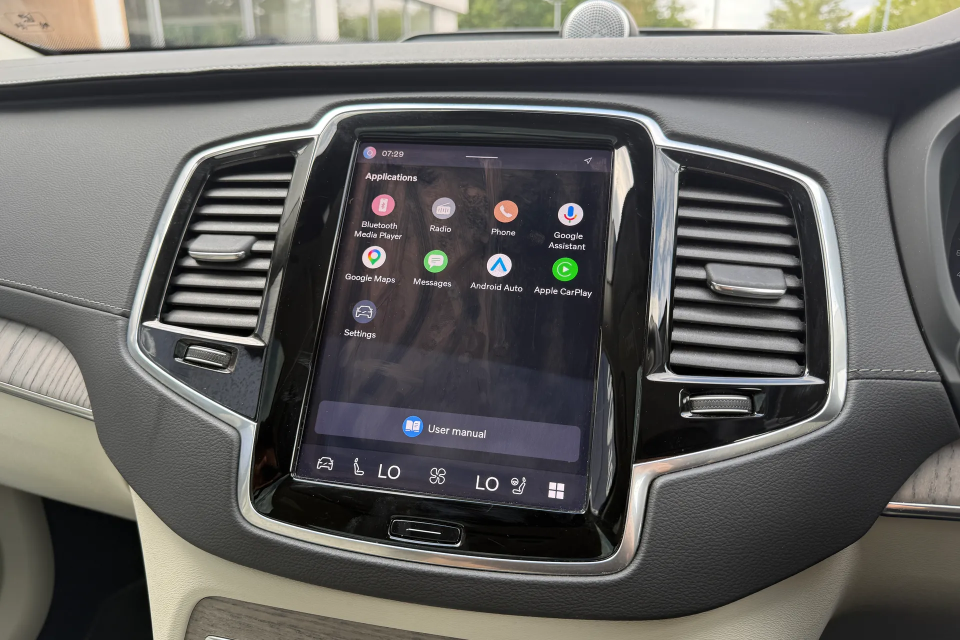 Volvo XC90 thumbnail image number 5